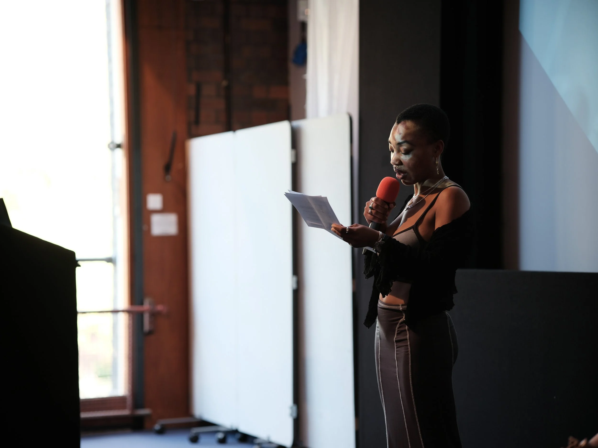 Page Against the Machine: AI and Poetry — Lyra Bristol Poetry Festival