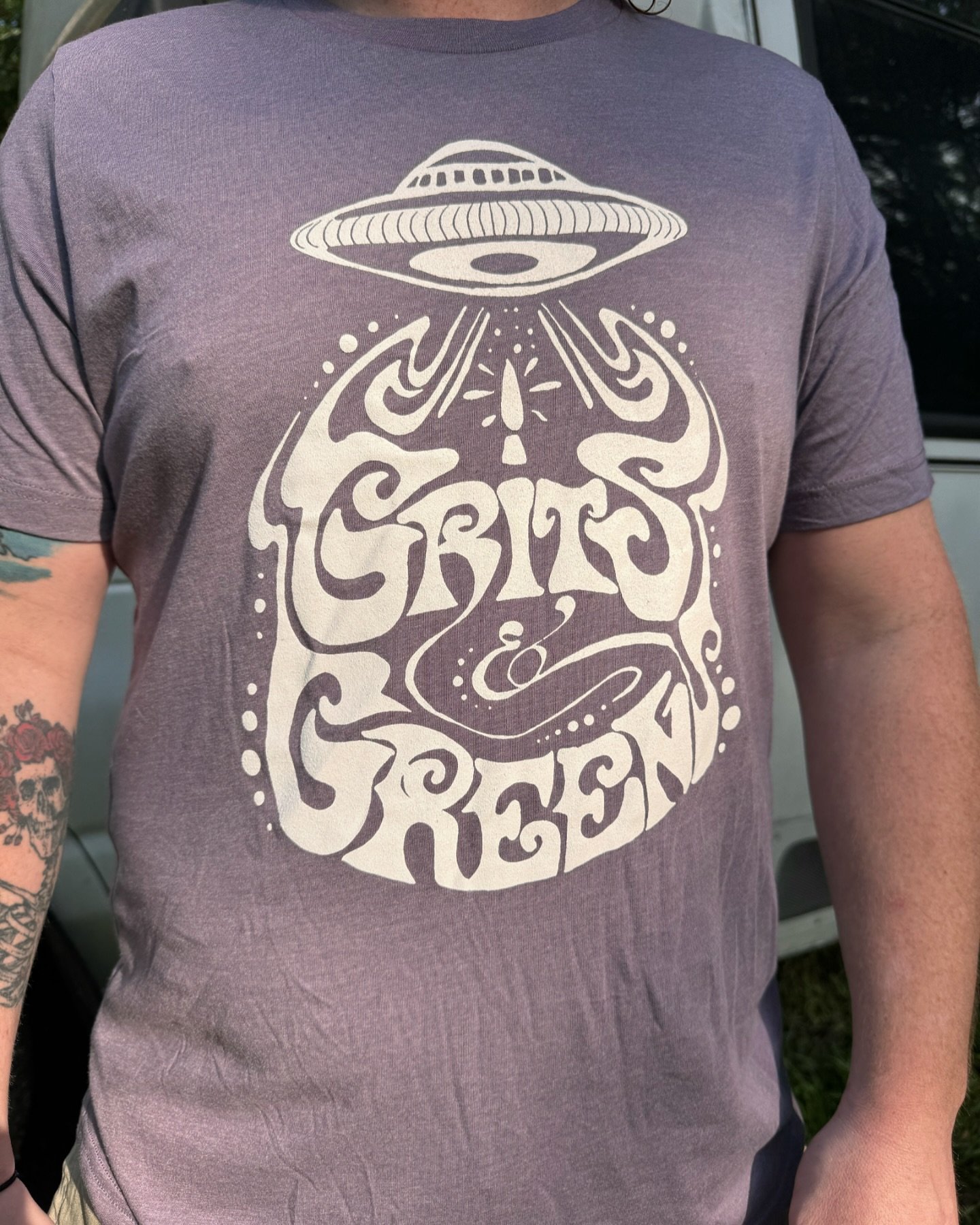 NEW MERCH!! We teamed up with the incomparable @astralburrito to bring you this brand new design! Be the first one to snag one TONIGHT at @fortherecordmusichall with @ledbetterband85 kicking it off at 8PM 🤘 these shirts hit the online store on Monda