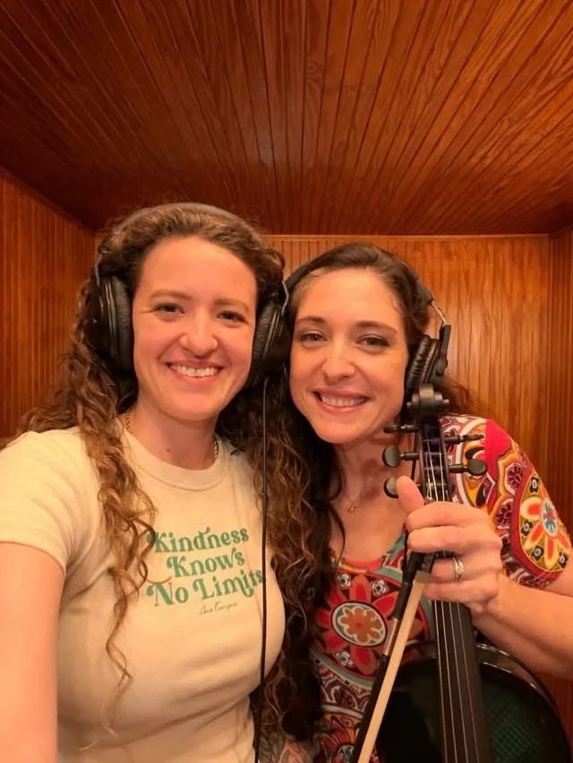 PLAY IT COOL ACOUSTIC FT. KATRINA MILLER IS OUT NOW! This version has me 🥹 I remember when we wrote this and Jake&rsquo;s bass line really brought out the emotionality of it in a way I couldn&rsquo;t have predicted. Now with the violin?! Truly a who