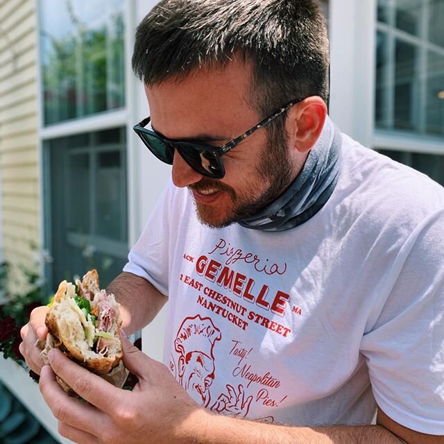 Instagram vs. Reality. Open for lunch! .
.
.
#nantucket #pizzeria #lunch #italiangrinder #bronxbomber #sandwhich #wehavethemeats #pizza #pizzagemelle #ack