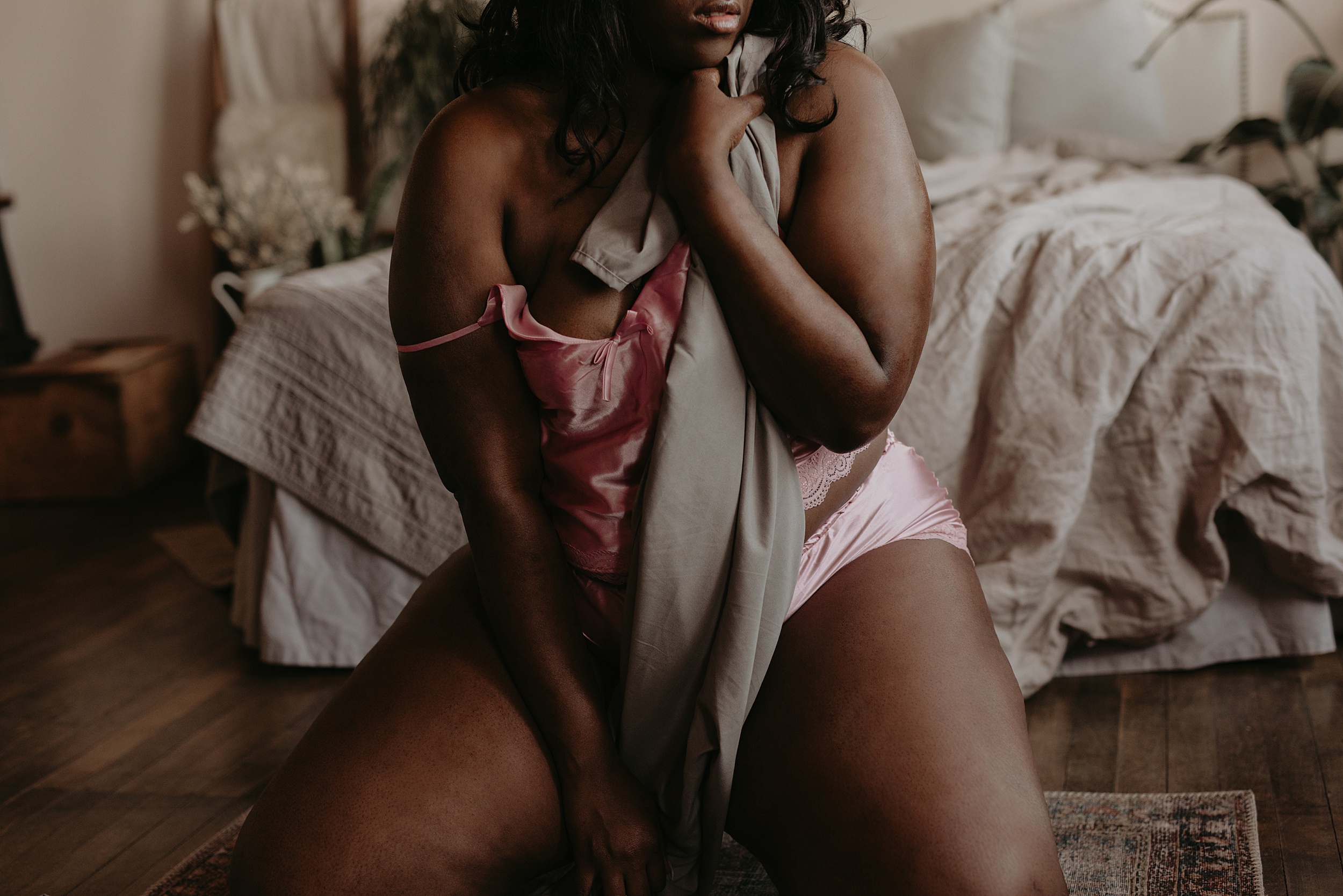 Body-Positive-Intimate-Portrait-Boudoir-Photography-Minneapolis0001.JPG