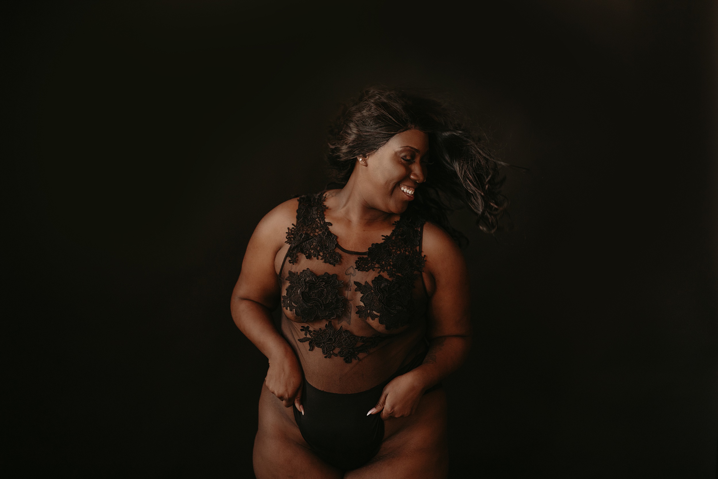 Body-Positive-Intimate-Portrait-Boudoir-Photography-Minneapolis0024.JPG