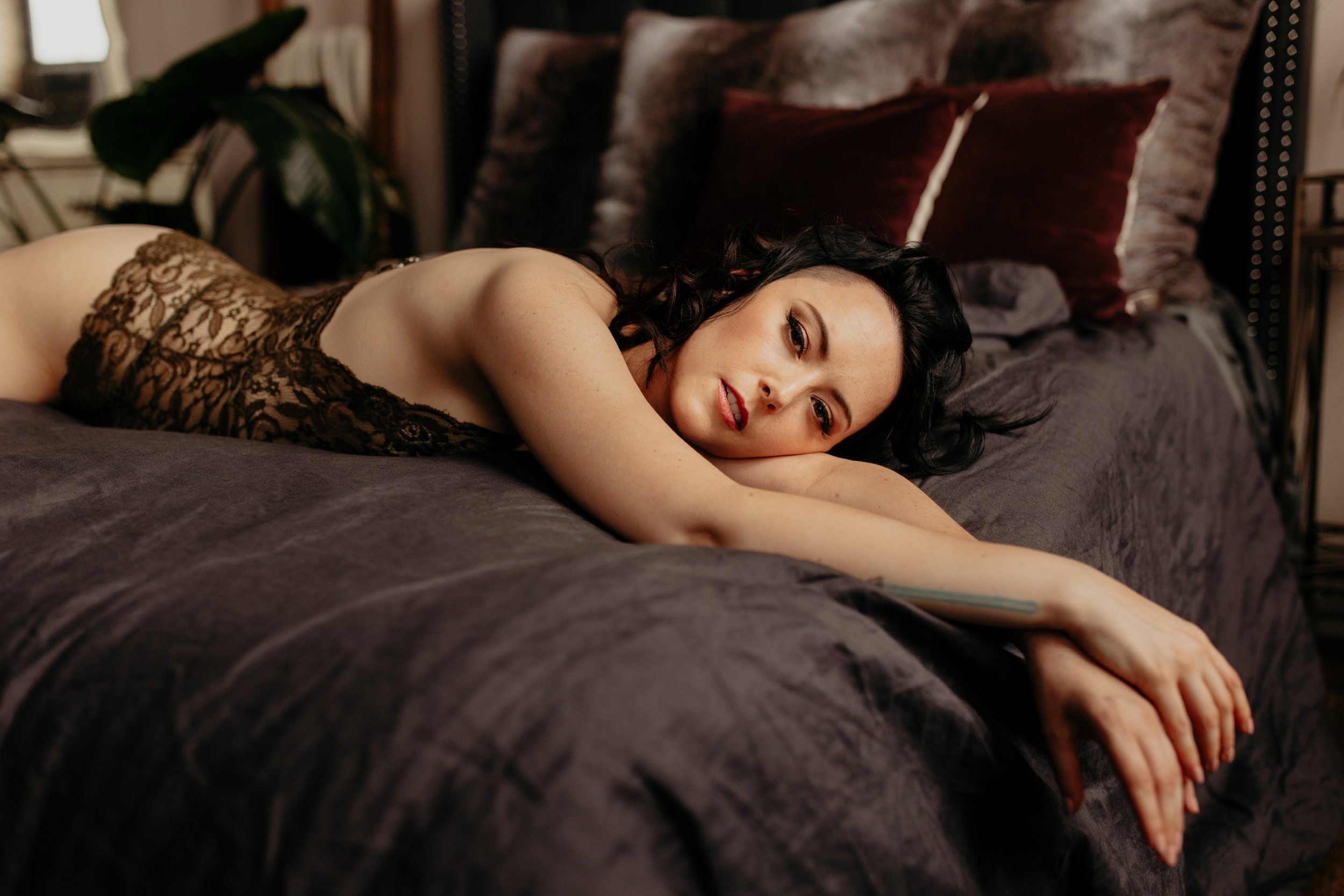 Boudoir-Style-Portraits-with-Dungeons-and-Dragons-Roleplaying-Props-0002.JPG