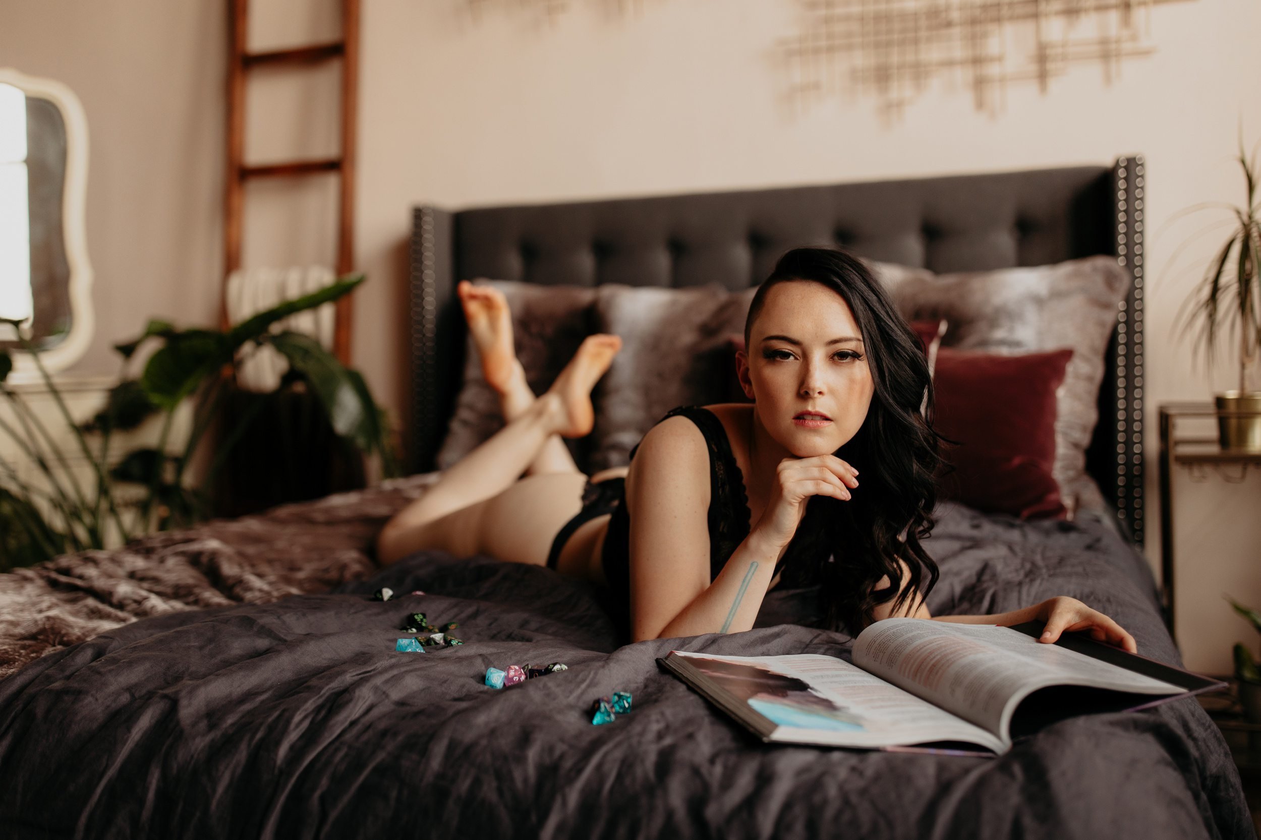 Boudoir-Style-Portraits-with-Dungeons-and-Dragons-Roleplaying-Props-0027.JPG