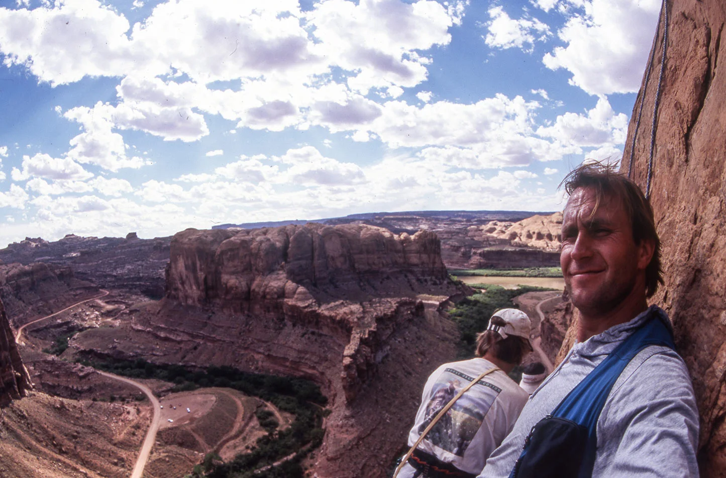 Getting ready for a panoramic view action shot of climbers on the edge of Heaven in Moab/Utah.