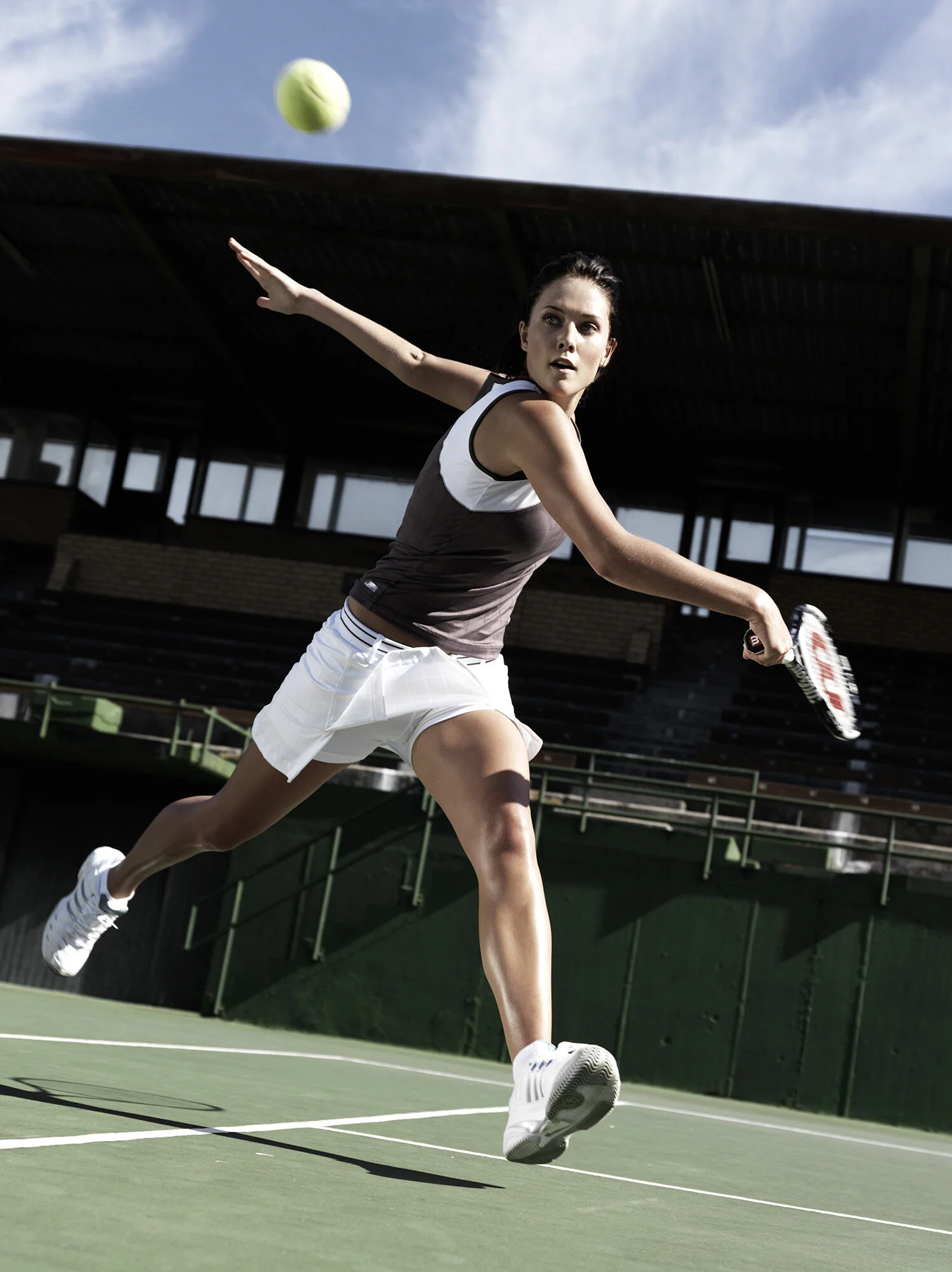tennis_ladies_37545web.jpg