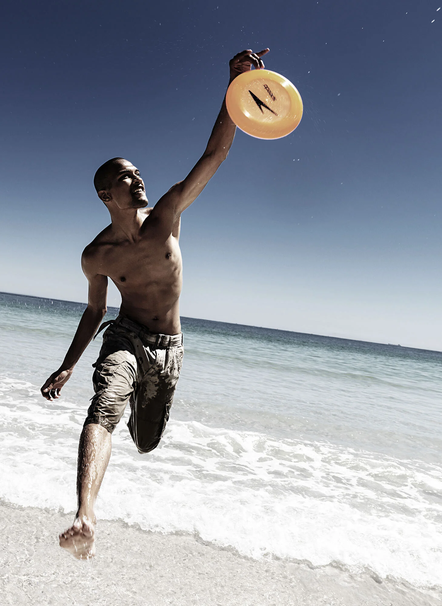 X_frisbee_men_37122web.jpg
