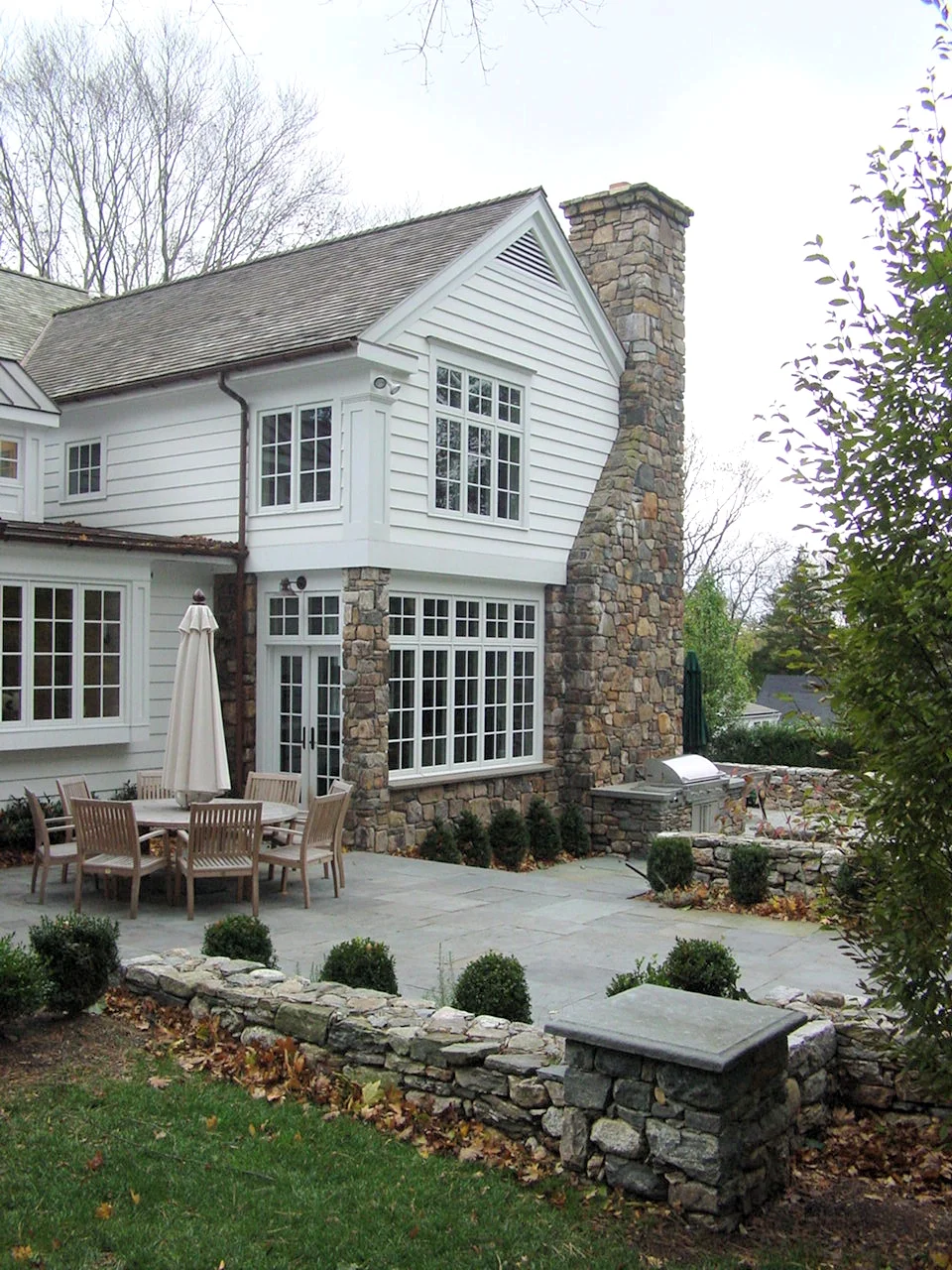 exterior1.jpg