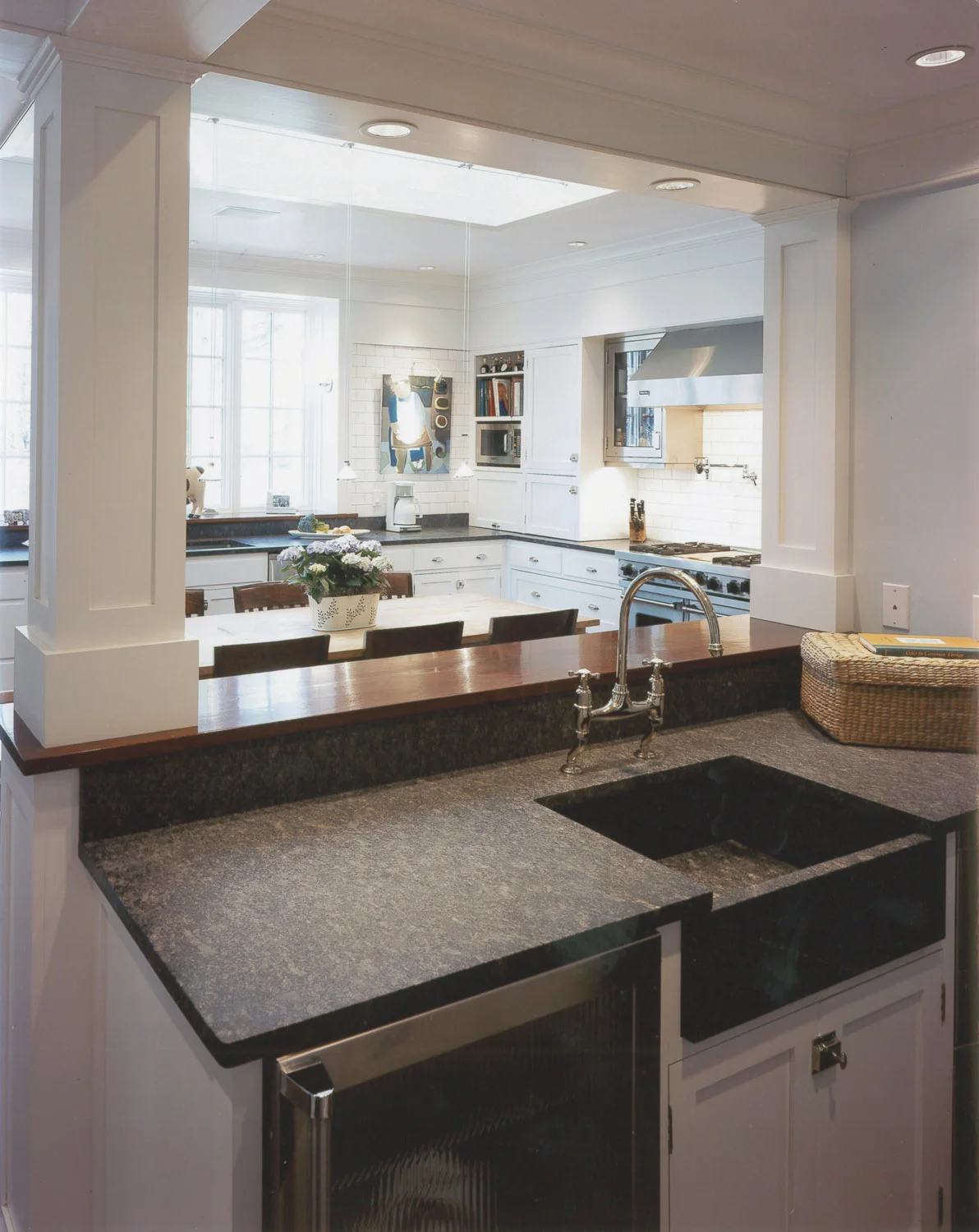 kitchen2.jpg