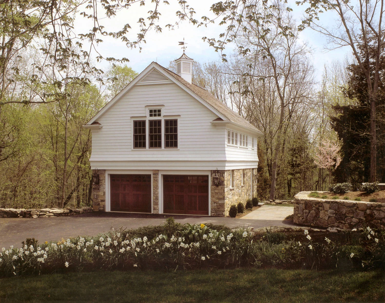 garage.jpg