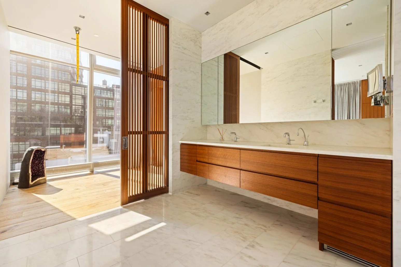 Bath with Exercise Rm.jpg