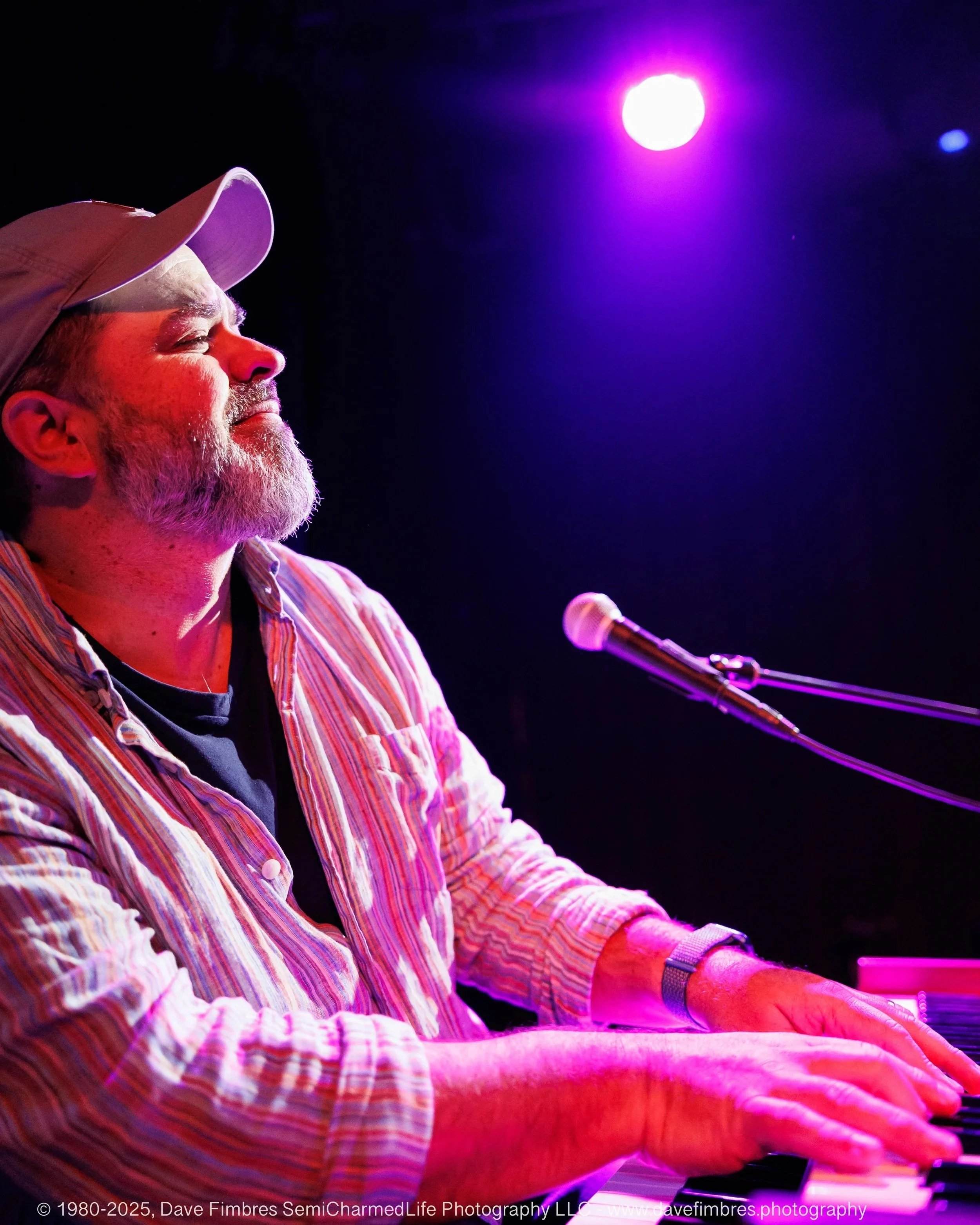 20251128 Bobby Thompson Band at Jammin Java 5218.jpg