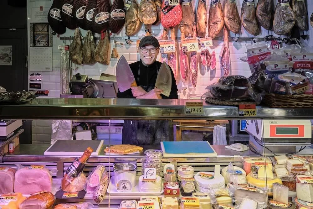 22OCL034_29Nov2022_XO0750 (1).jpg