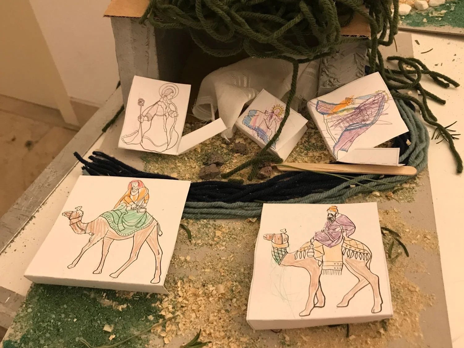 Madrid's Royal Palace offers nativity scene workshops for families with young kids during the Christmas holidays.