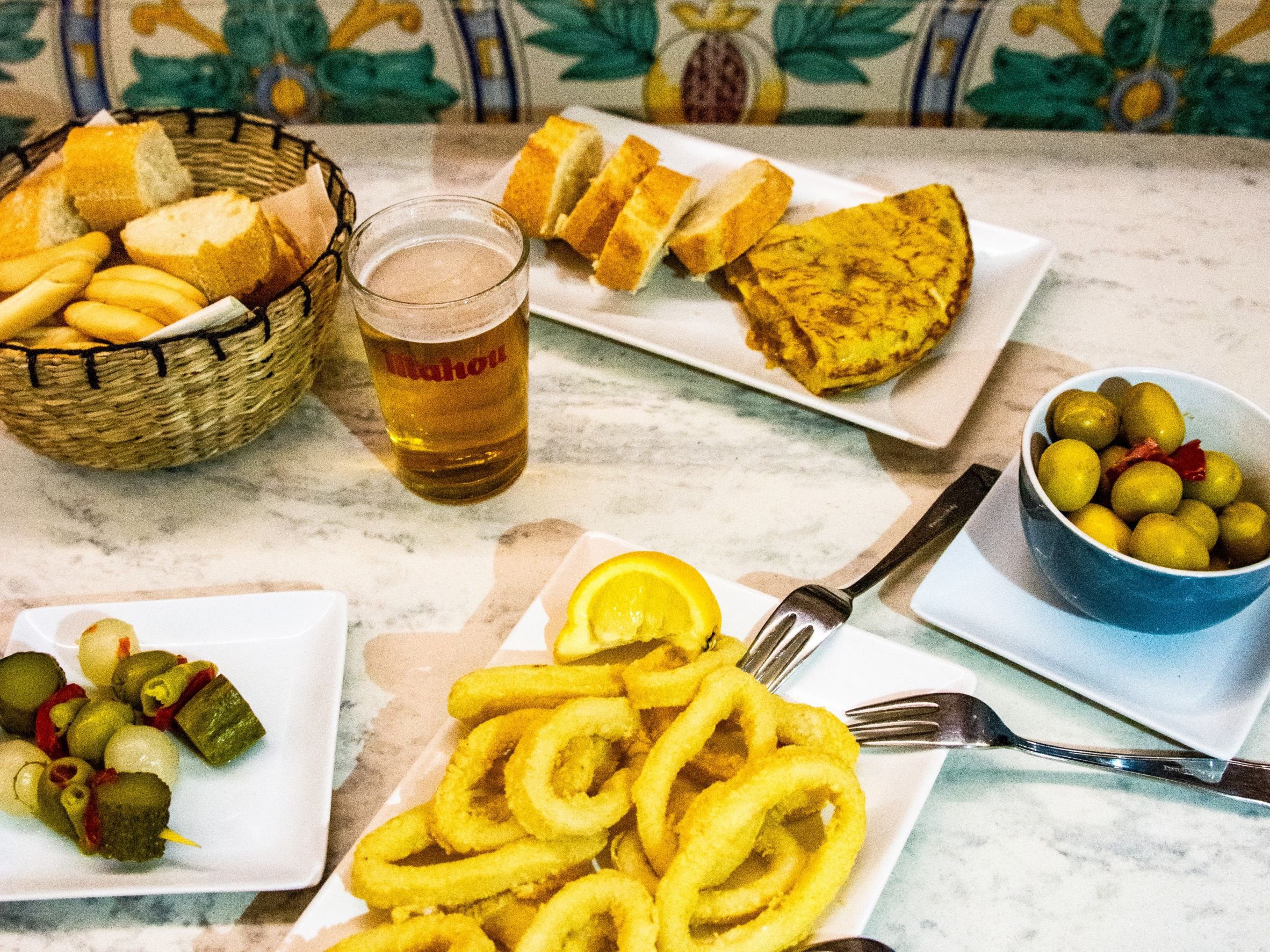 callejón ruido Departamento Make Every Bite Count with These 18 Must-Try Tapas in Madrid — Walk and Eat  Spain
