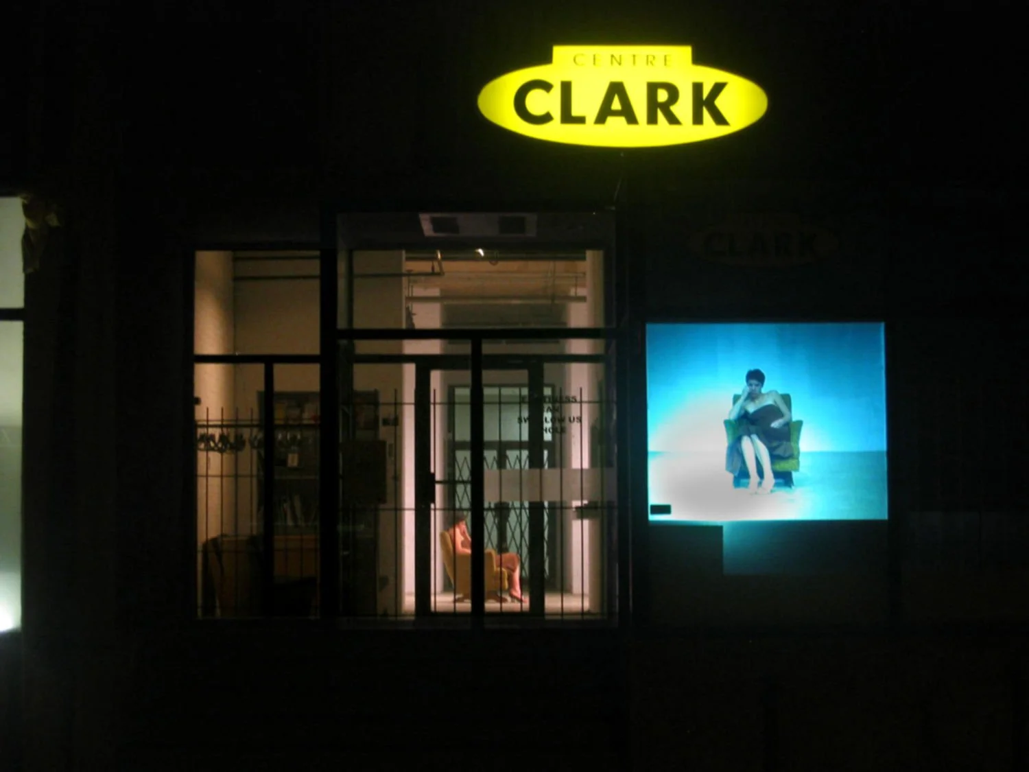 3.Dehors:Outsides_web.jpg