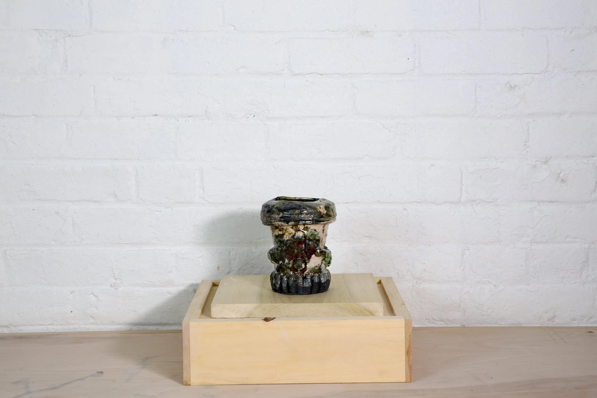 AnaPopescu__WhoIsInLoveandLeaves(Tinyrakugreenandblue)_2024_StonewareGlaze_Raku fired_13x11cm_£570_DETAIL2.jpeg