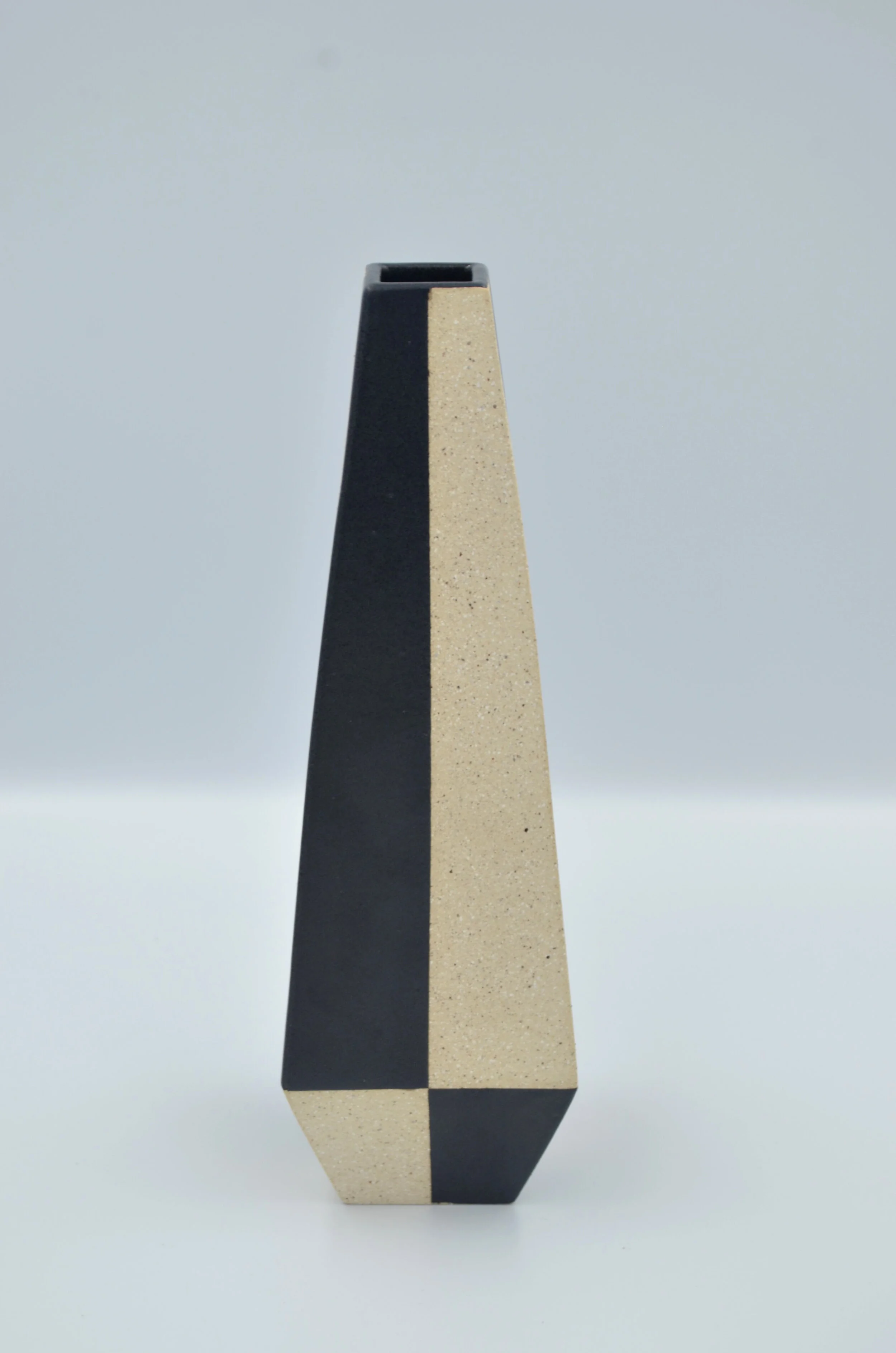Geometric vase II-2020-7,5x24,5cm-Stoneware, handmade, glazed-480 gr.-200£.jpg