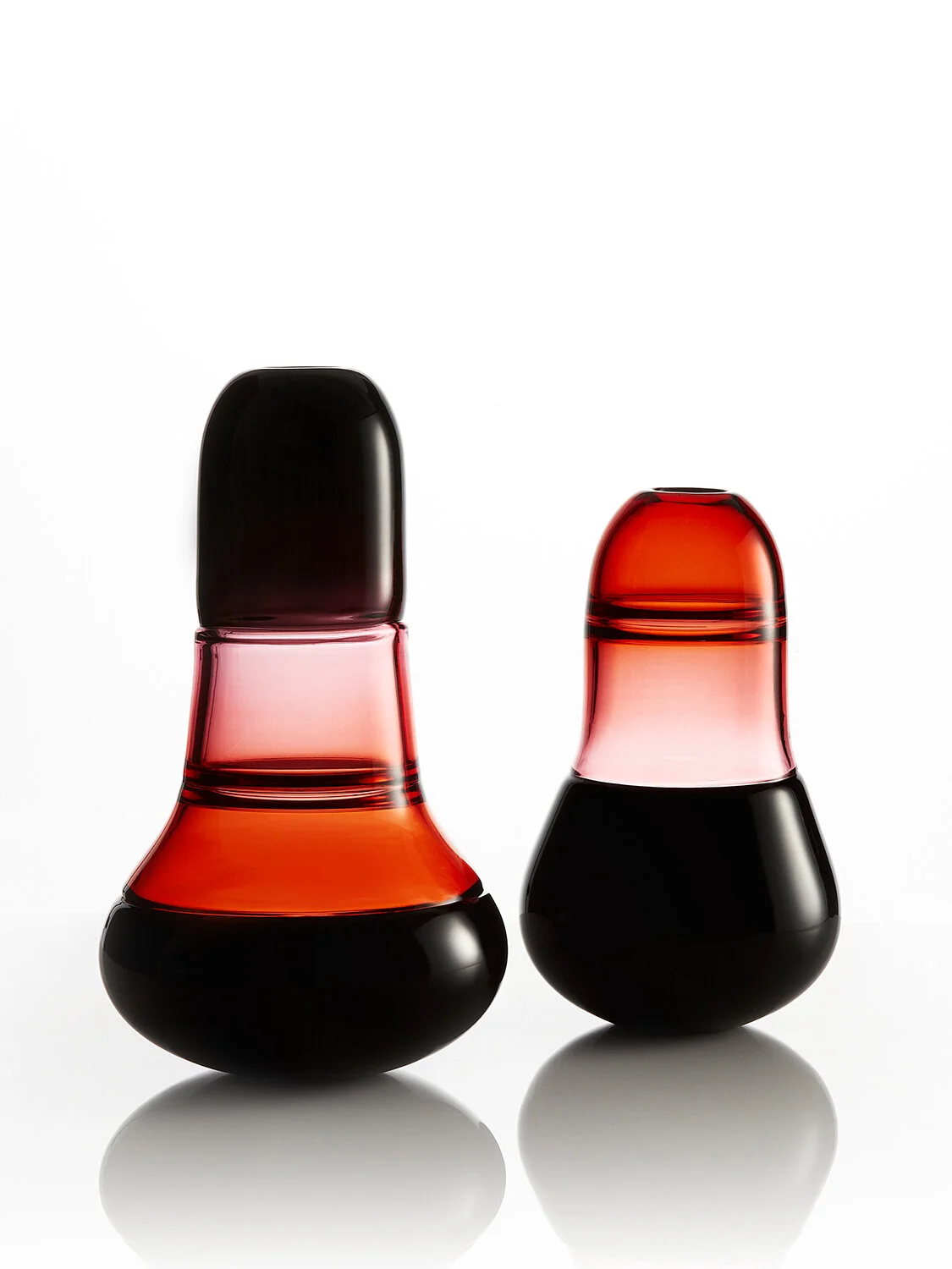 EclipticVasesSundownset_30x16cm&24x13cm_2780g_BlownGlass__2017_ £1200_photoKennyBack.jpg