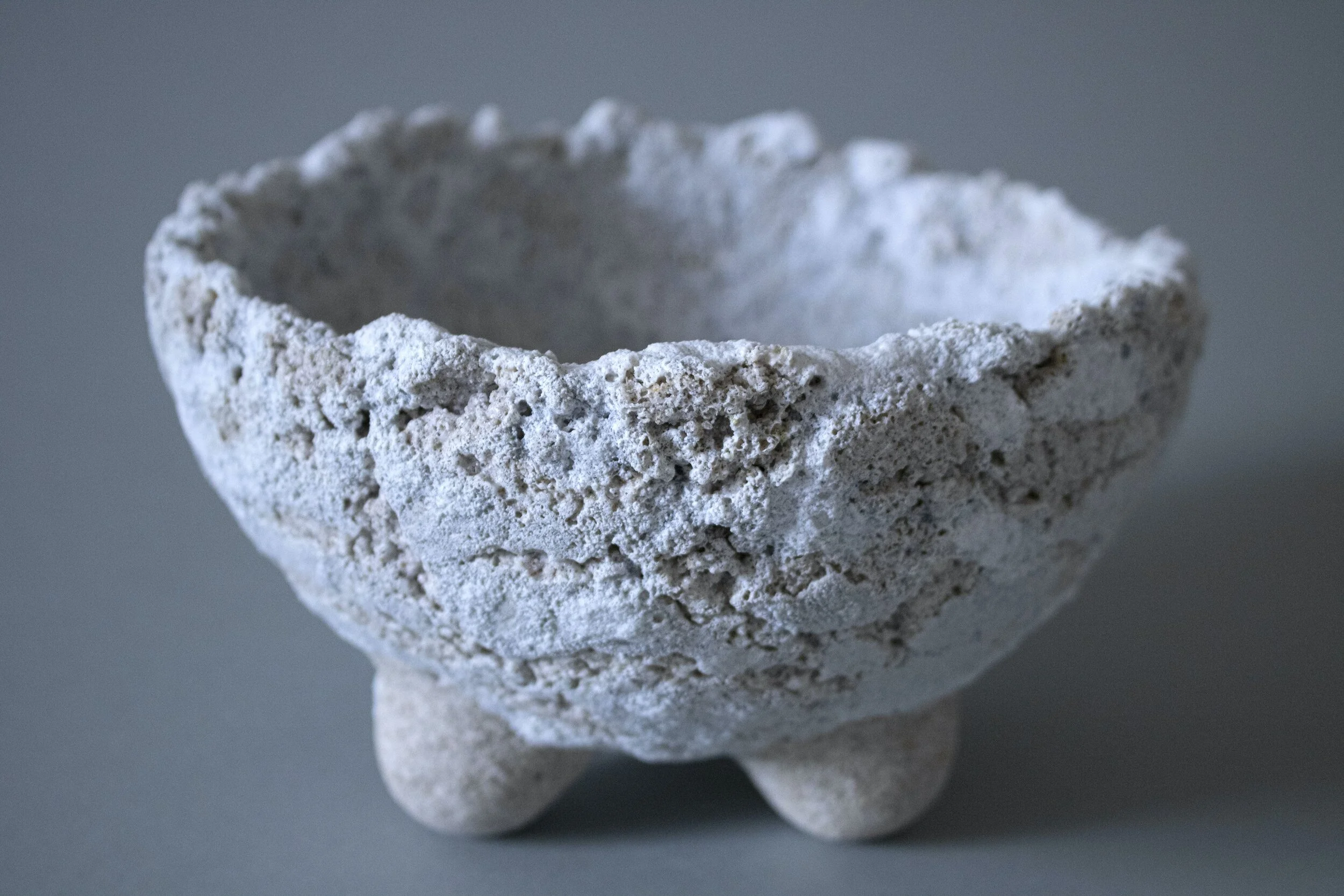 Narelle-White-BlueMistingPorousVessel-Porcelain+Aggregates_2019-CC1b.jpg