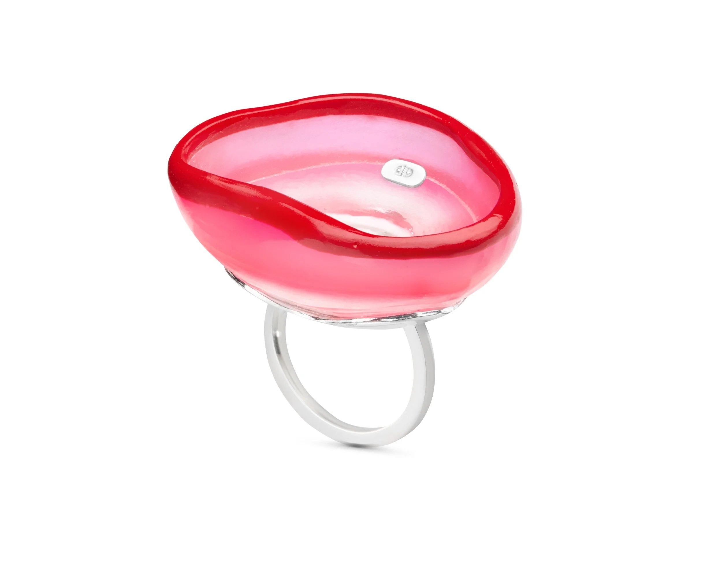 Andreia Popescu”Solve et Coagula Colors-Spring Rays” Strawberry ring_2023_55_fabrication, modeling and casting in lost wax and resin processing techniques with fluorescent pigments_01_16g_879(£)_photo02.jpg