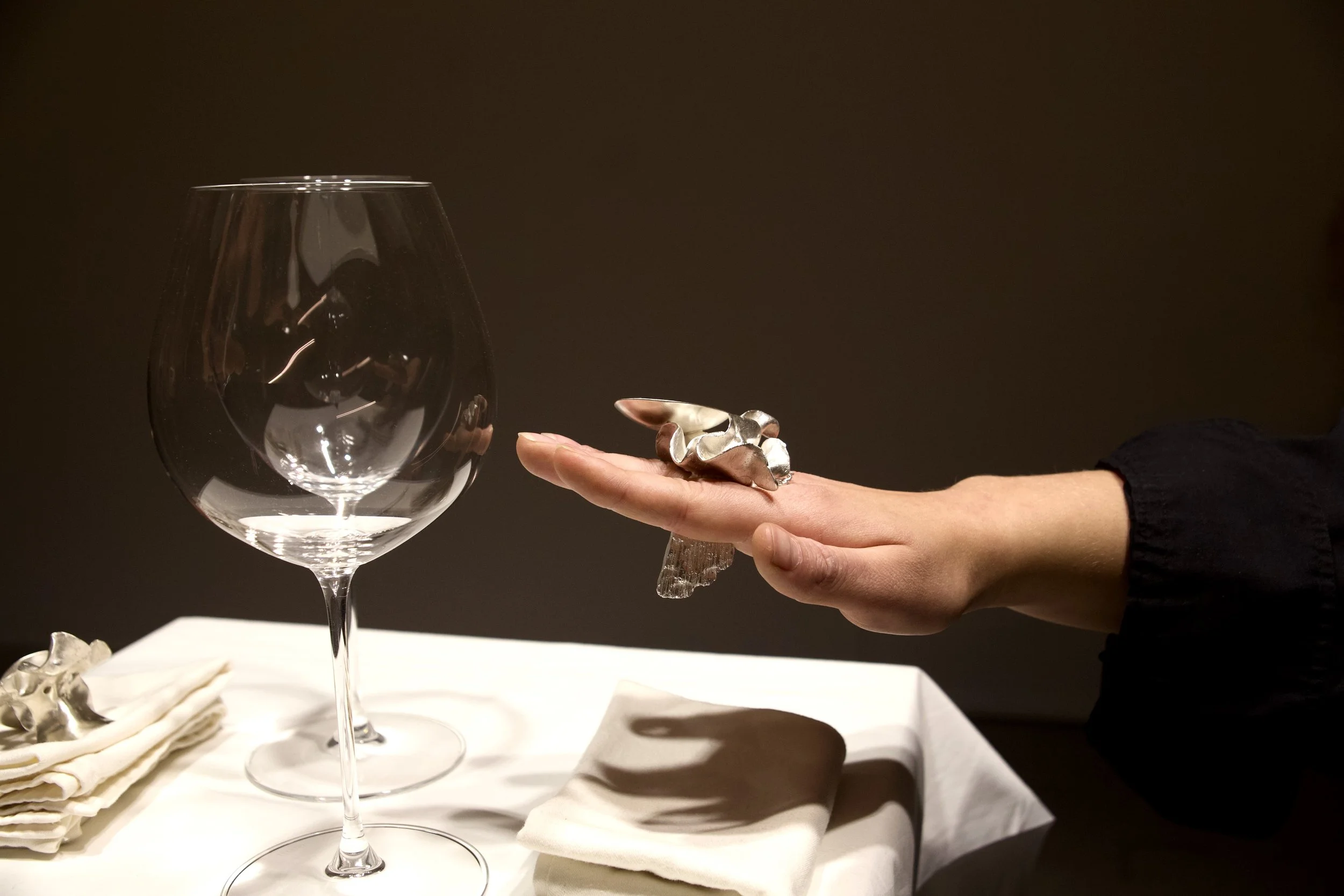 FLIER_ASTRID SKAGERSTRÖM LINDAU_BENEATH THE SURFACE_(2) .JPG