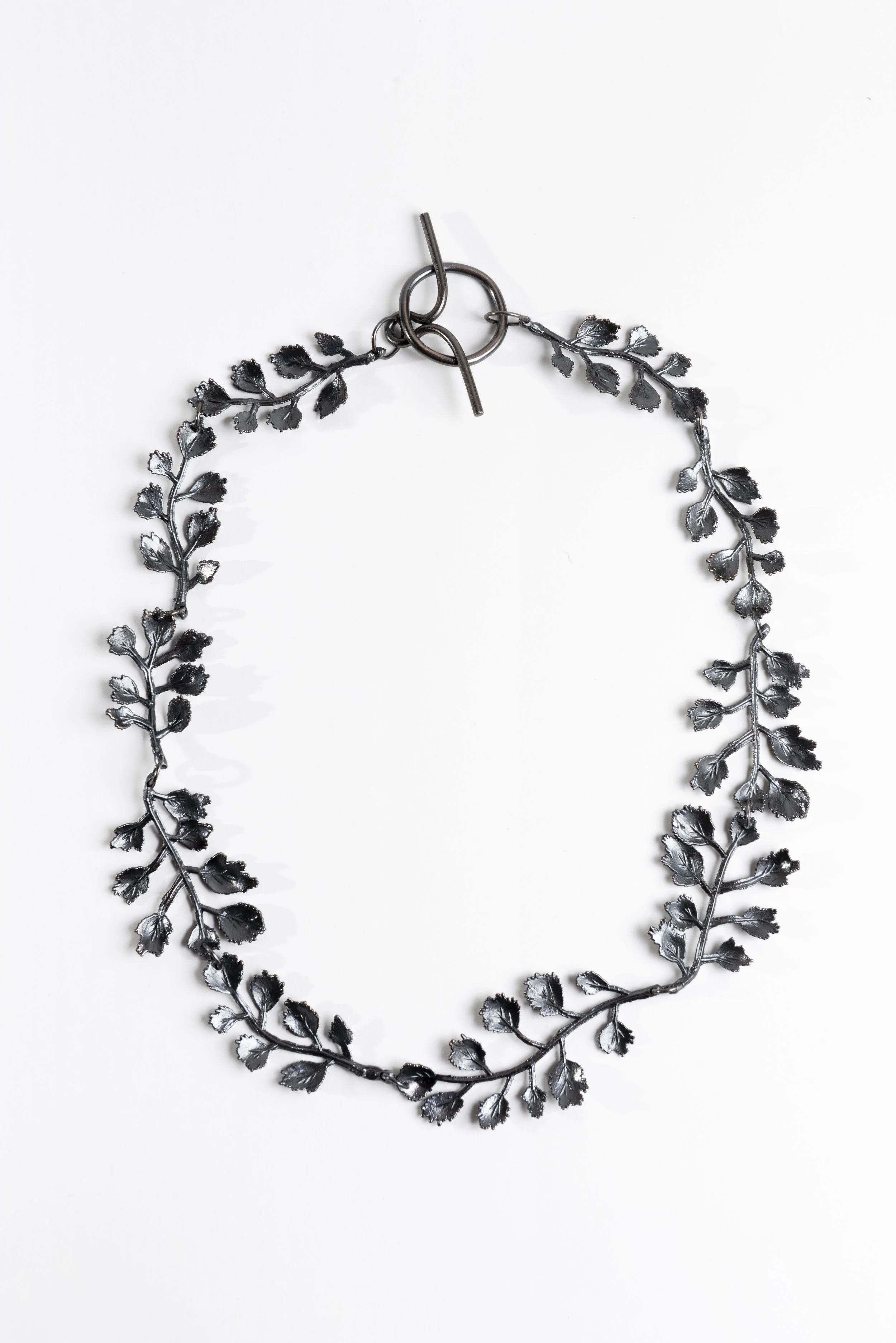 SHOP_ElsOpDeBeeck_Bloom Necklace#2_2.JPG