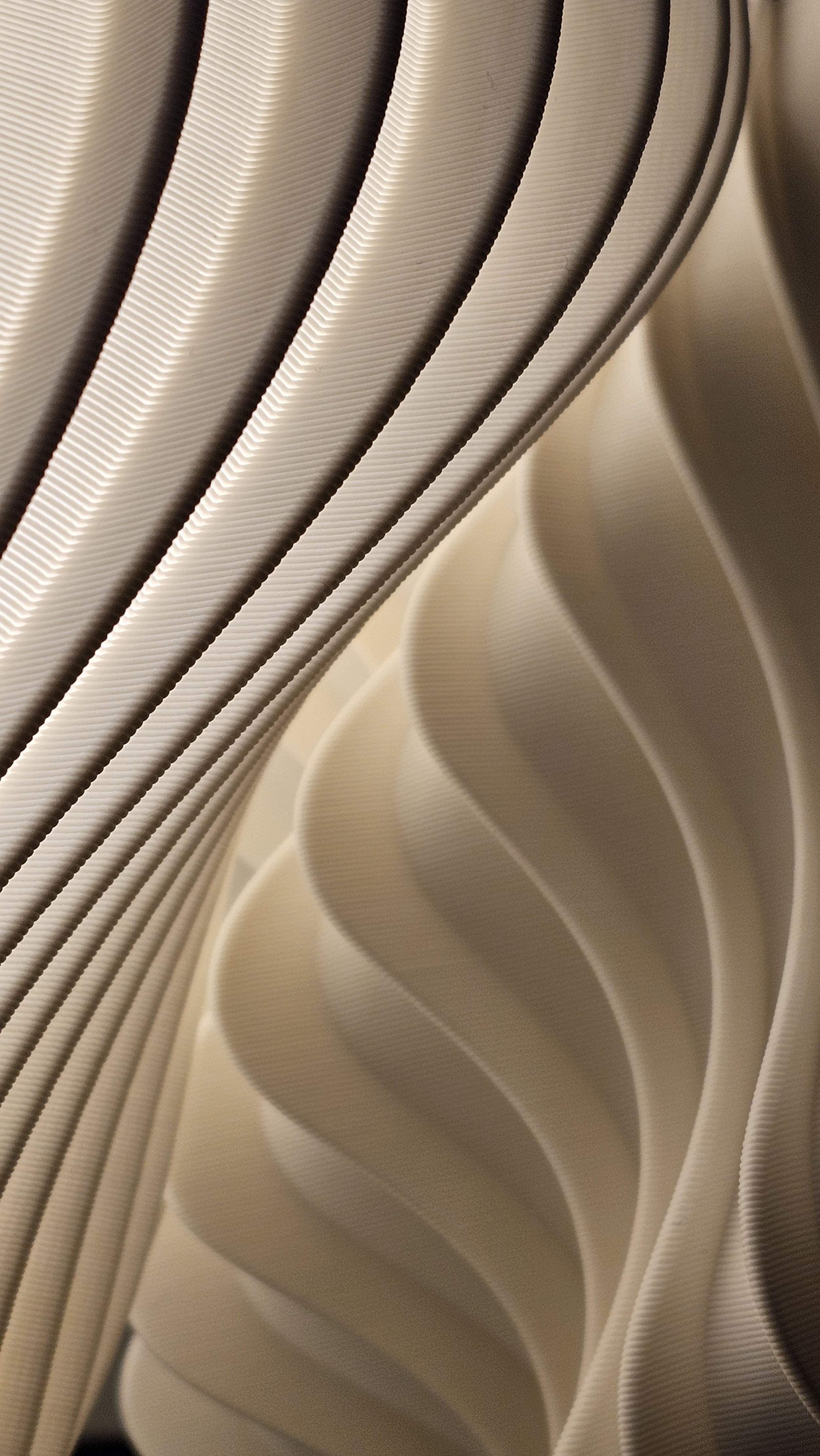 BIOMORPH_CloverLampshadeCloseUp_2023_PolylacticAcid_30x30x40cm_150£.jpg