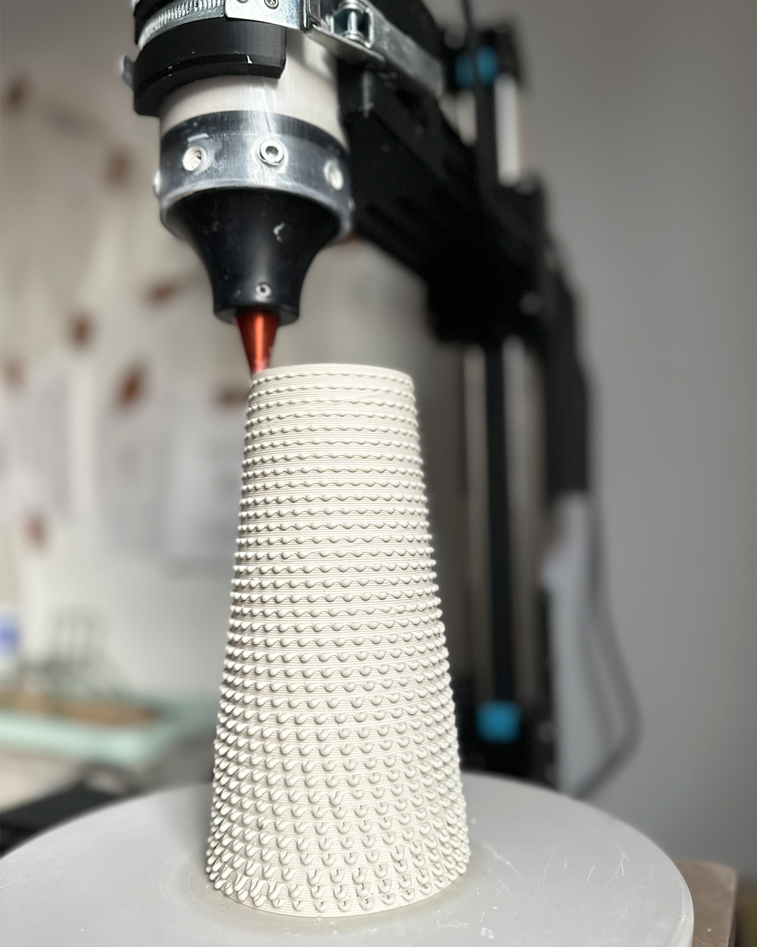 AntoniaBöck_Parasol_2025_3DPrintingProcess__Image6.png