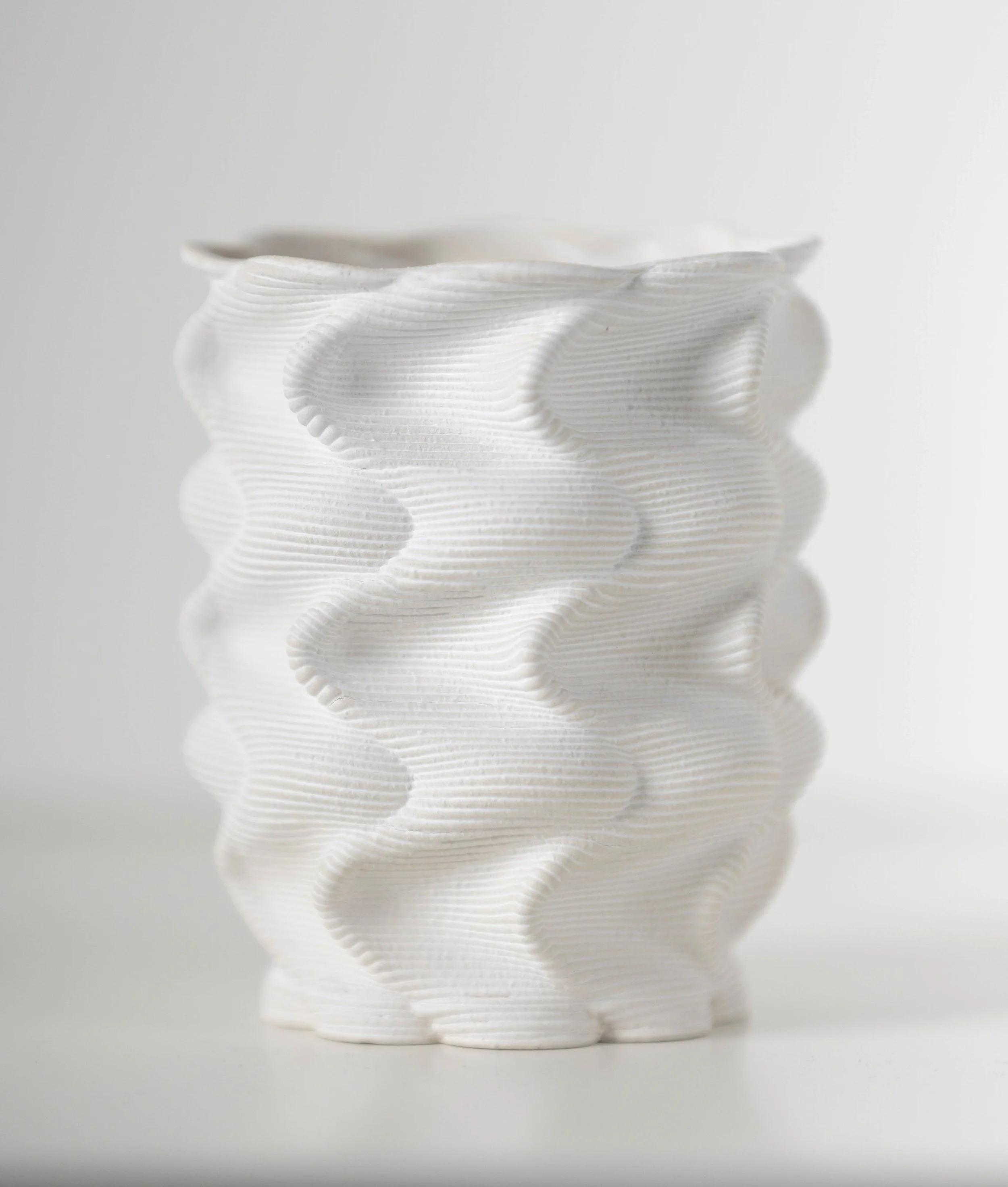 ThomasSchmidt_RippleCup_2025_Porcelain_11×9×9cm_£45.jpg