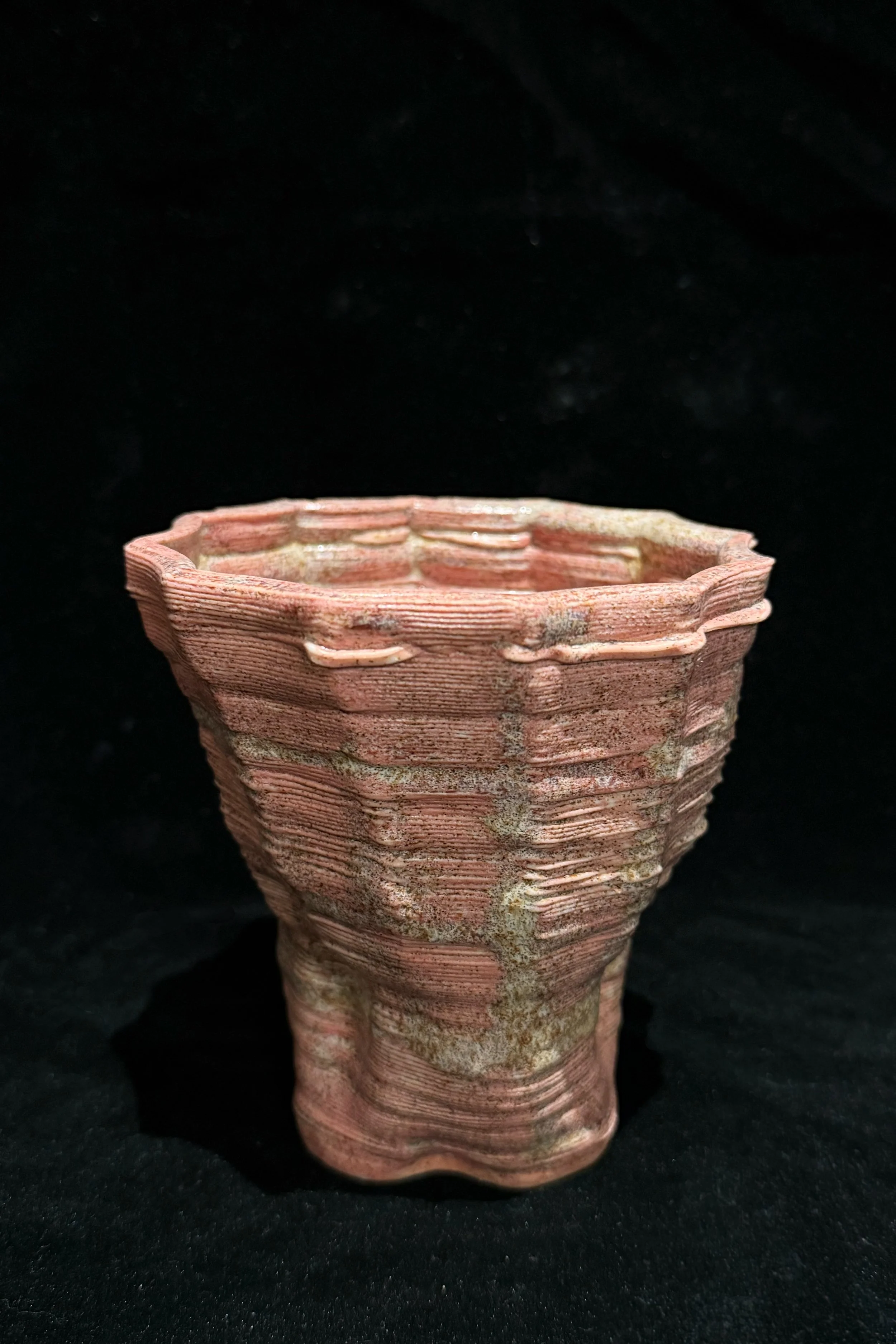 ZixuanZhang_Coral_2025_GlazedPorcelain_12x11.5x11.5cm_£180.jpg