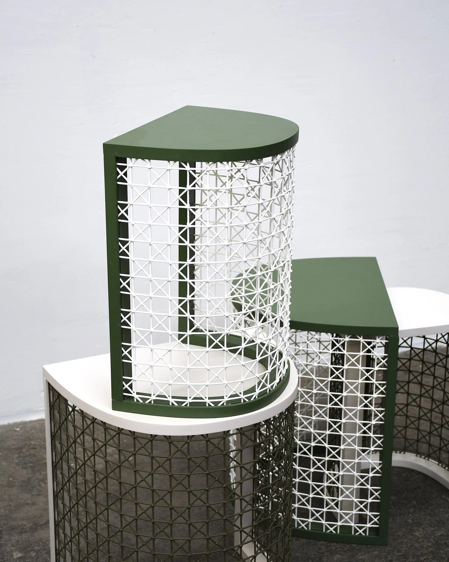 Z-zéro_DCNestingTables_2025_PLA and PaintedMDF_35x45x50cm_£445TheSet.jpg