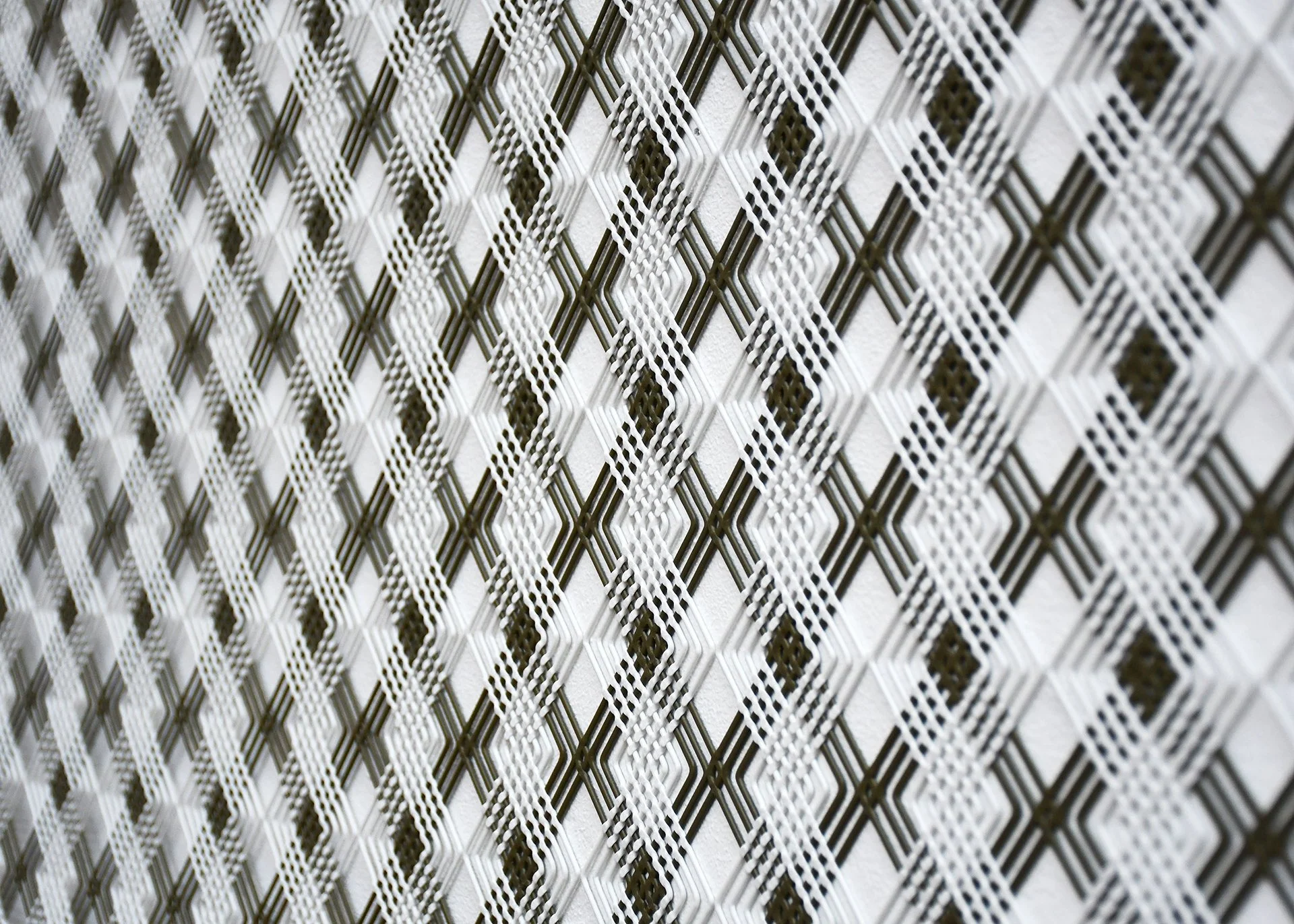 Z-zéro_GraphicMeshForSurfacesOrScreens_PLA_2025_125x125x0.5cm_NFS.jpg