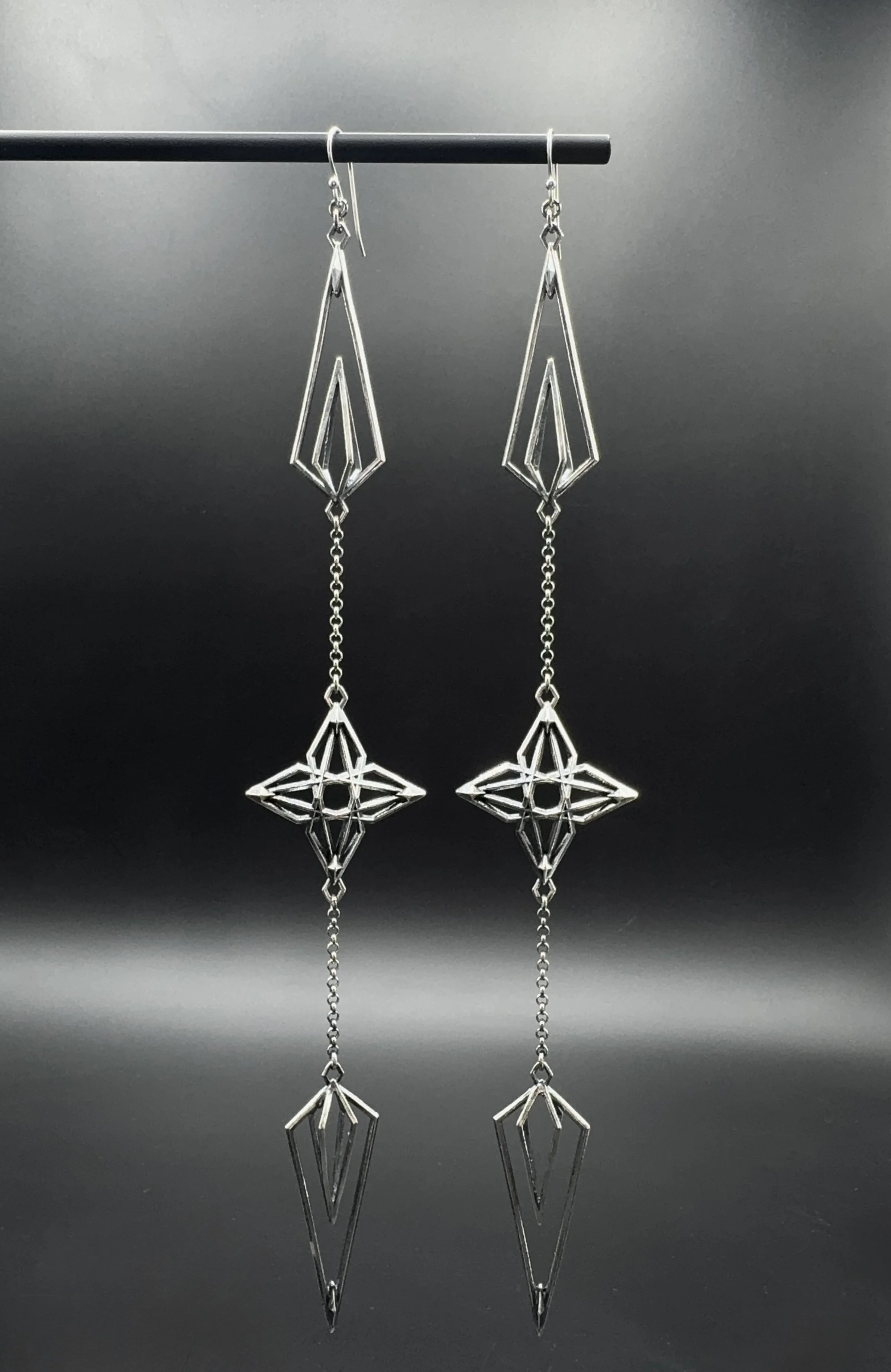 AdrianStandingElkPinnecoose_SpireStarlight_2025_Jewelry_21x3.35x.77cm_£342.22.jpg