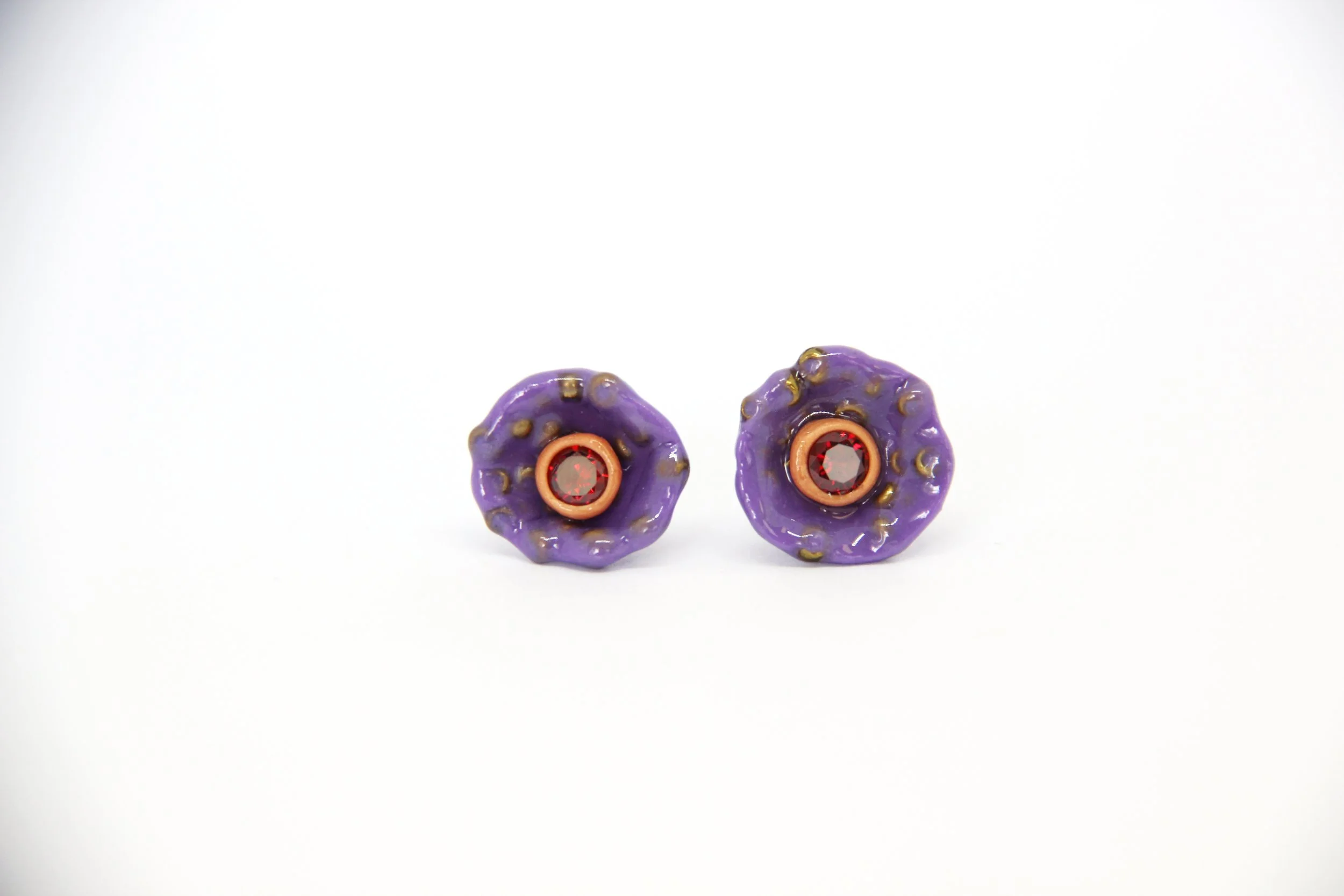 ValeriaBenalcazar_EarringsMediumViolet_BioplasticEcoResin925SilverCZCrystal_16x16x20mm_£36.jpg