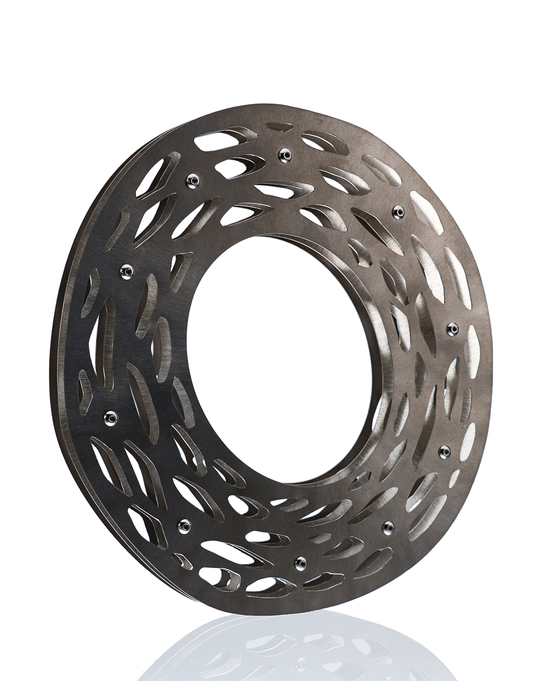 SherryCordova_CCE_2024_SilverTitaniumStainlessSteel_15x14x2cm_£4350.png