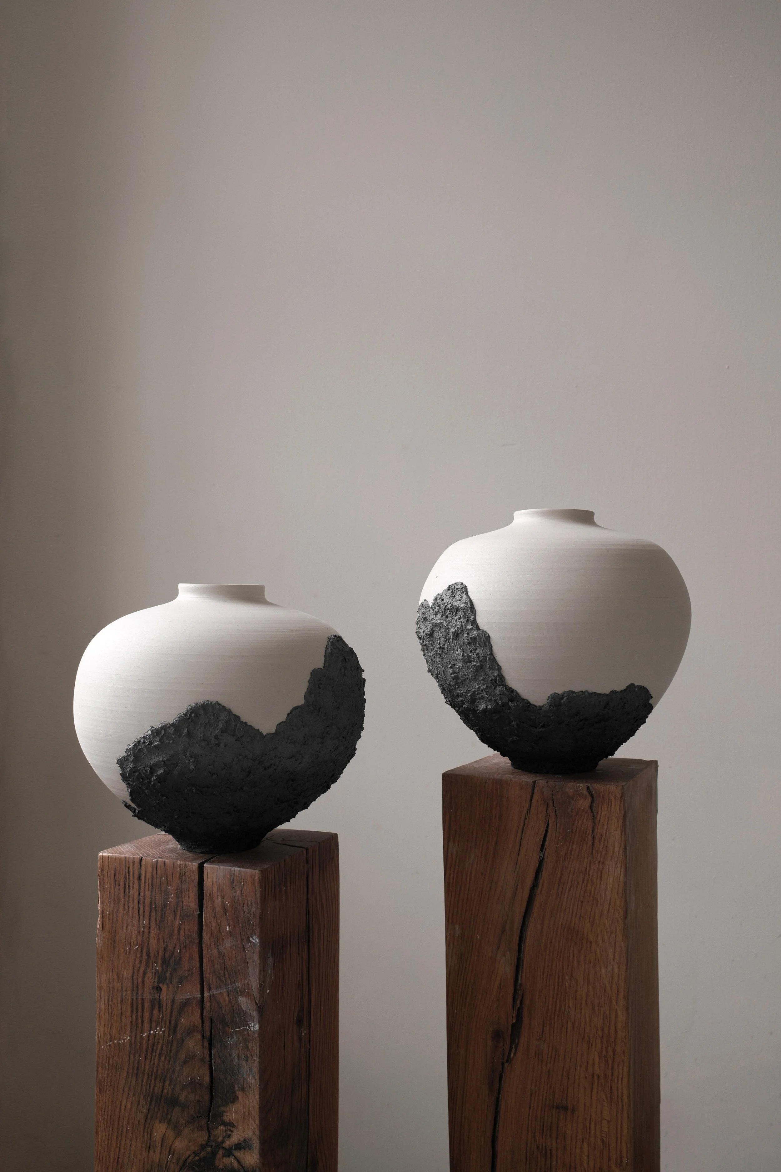 NickLee_Layer I+Layer II_2025_clay_23x23x28cm_£2280.jpg.jpg