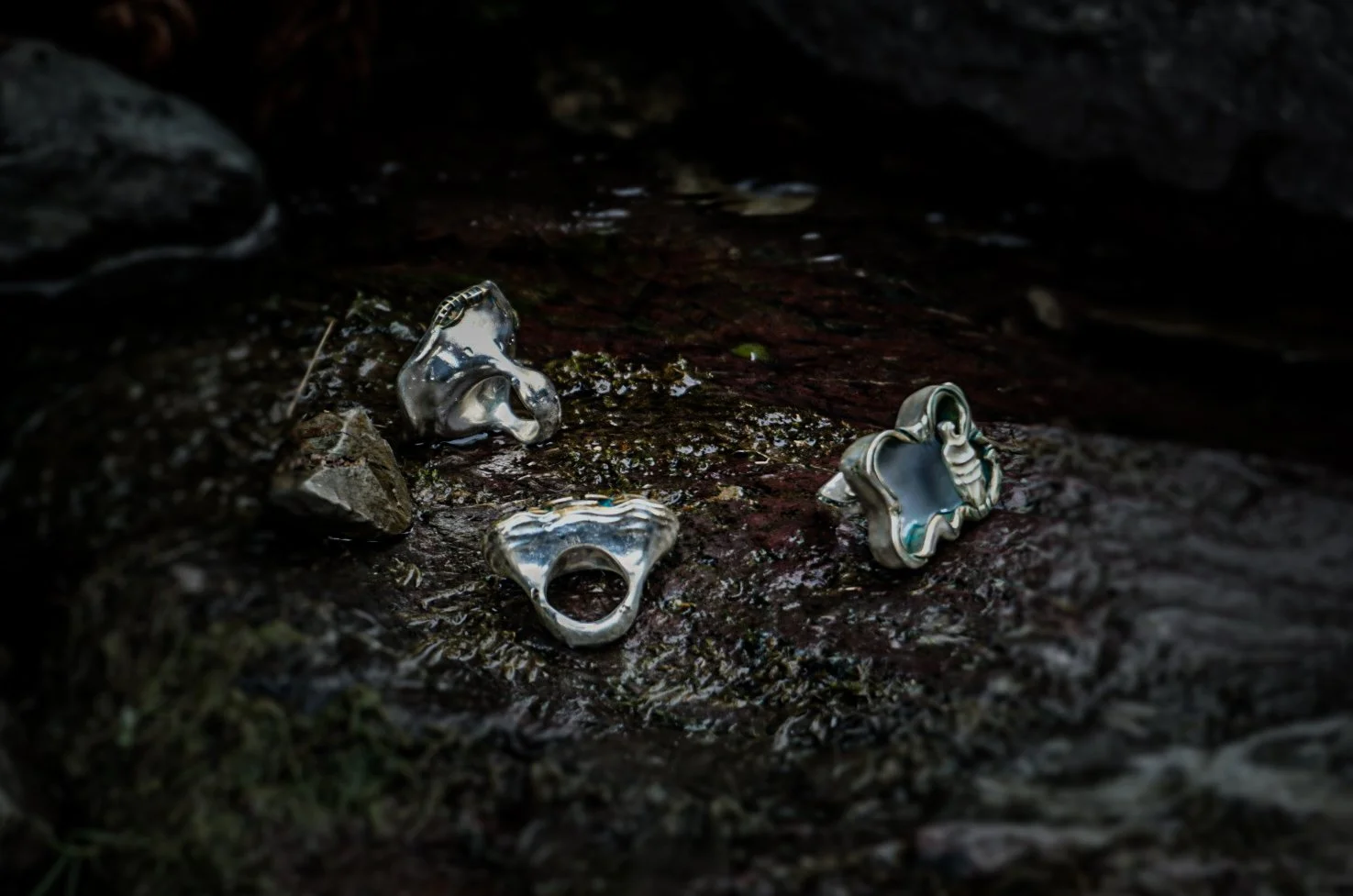 SHOP_DONGZE ZHENG_VEINS OF WATER RINGS(4).jpg