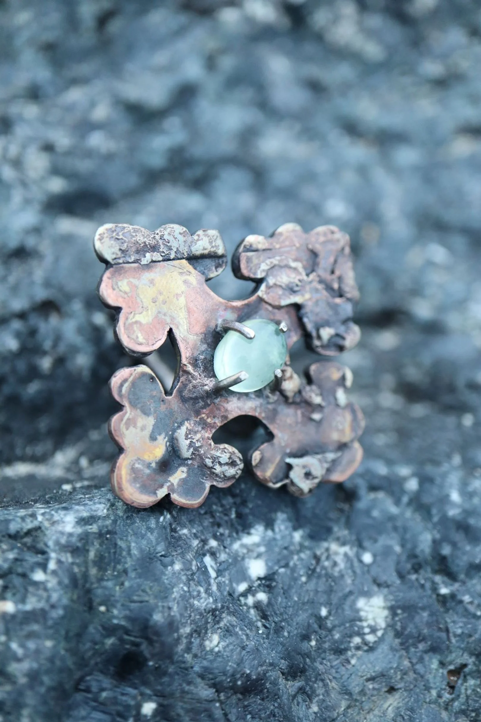 INSTA_ZOEKAVANAGH_COPPER BRASS AND SILVER MOLTEN RING WITH CLAW SET PREHNITE (2).JPG