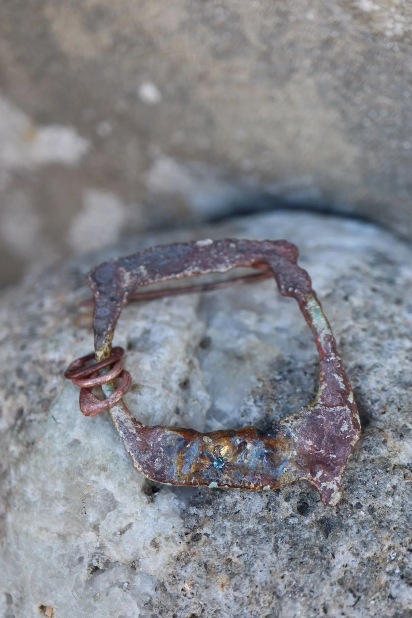 INSTA_ZOEKAVANAGH_COPPER PLATED SILVER BROOCH WITH LONDON BLUE TOPAZ.JPG
