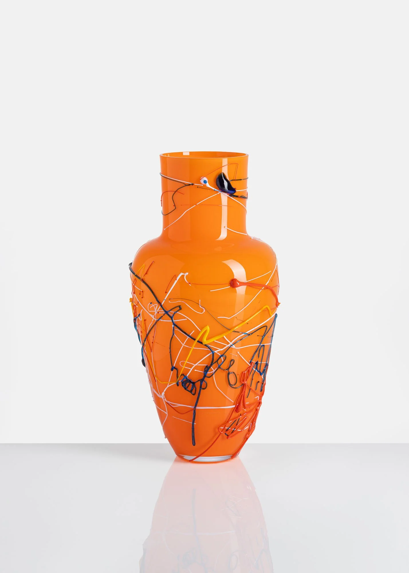 10 INSTA_FRANTISEK JUNGVIRT_GARDEN POLLOCK ARTISTIC VASE. JPG.jpg