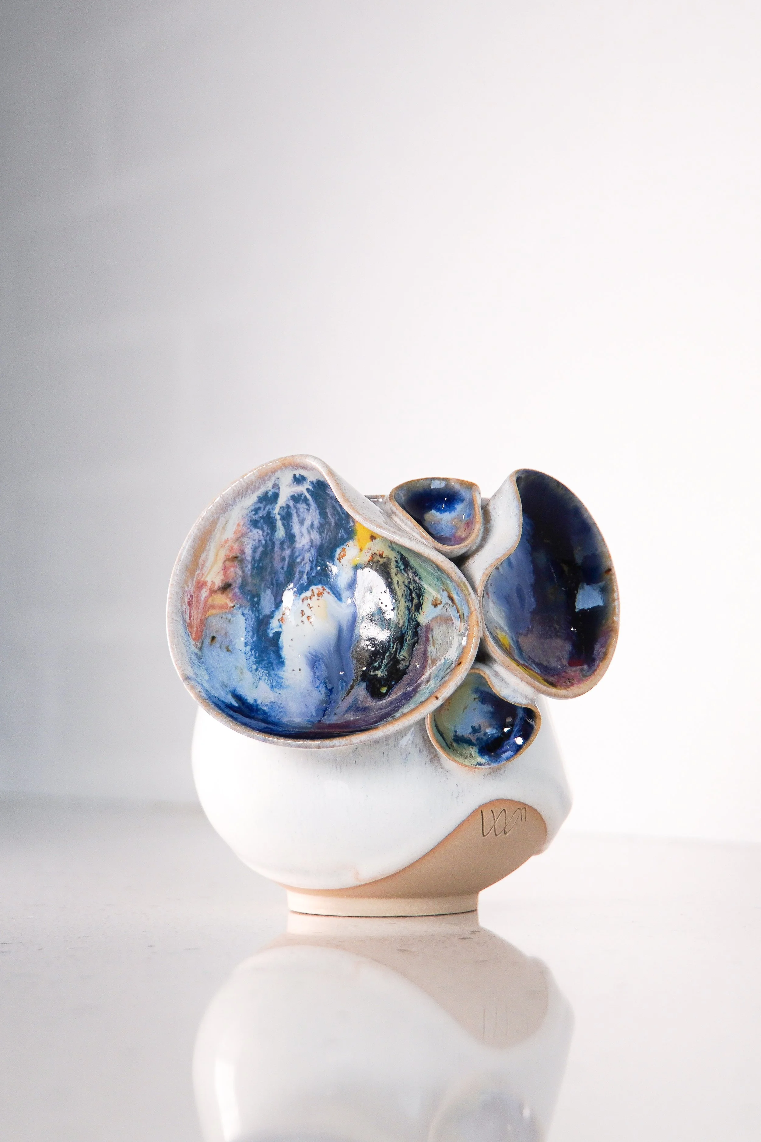 JeannetteHjortlund_CoutureCupNo3_2025_Stoneware_10x9_£240 (2).jpg