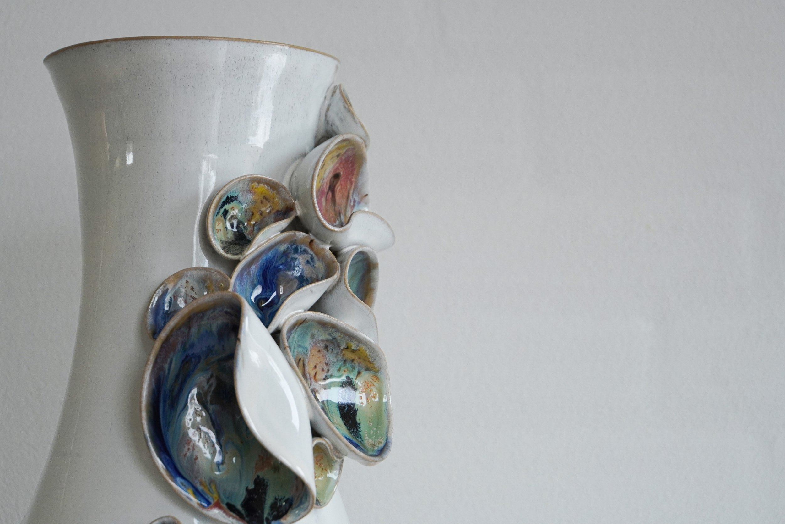 JeannetteHjortlund_CoutureNo4_2025_Stoneware_20x17x31cm_£870 (2).jpg