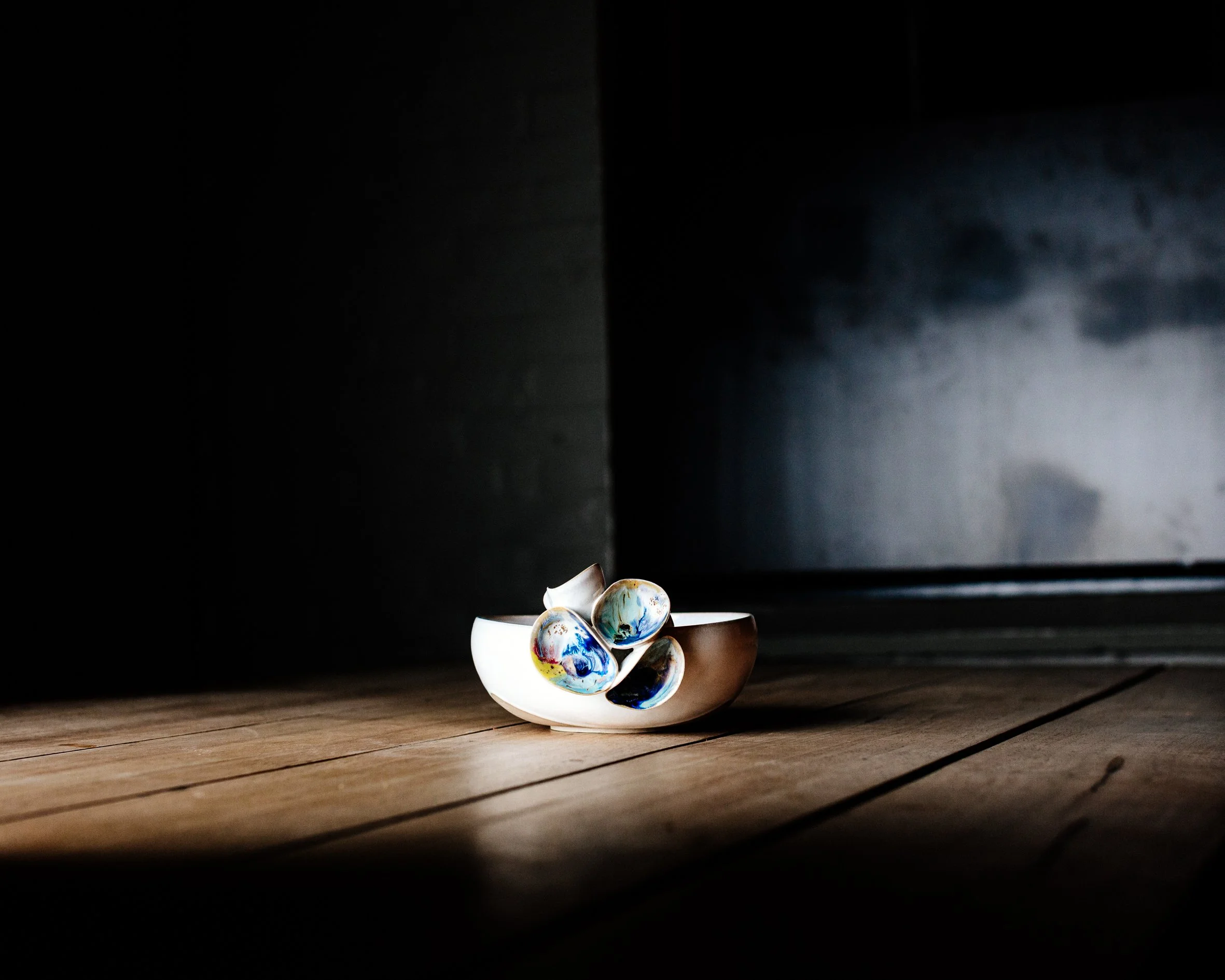 JeannetteHjortlund_CoutureNo1_2025_Stoneware_22x18x12cm_£320 (3).jpg