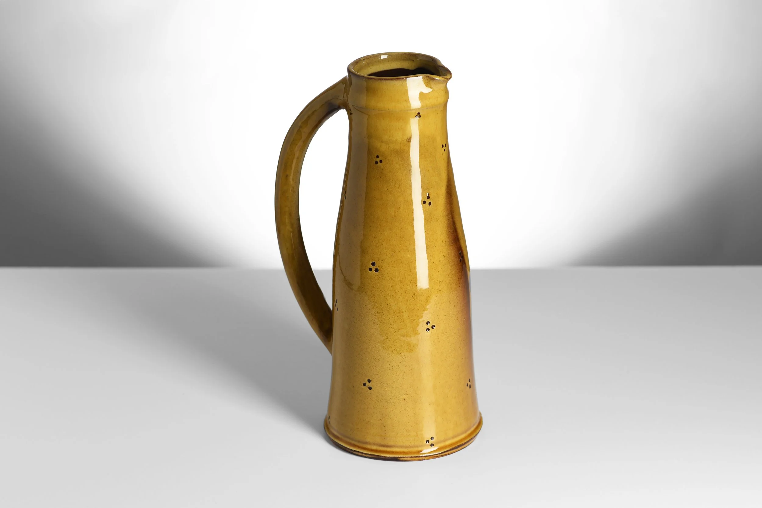 Nev_Tatham_ Jug_SlipwareCeramic_45x15cm_2025_jpg.jpg