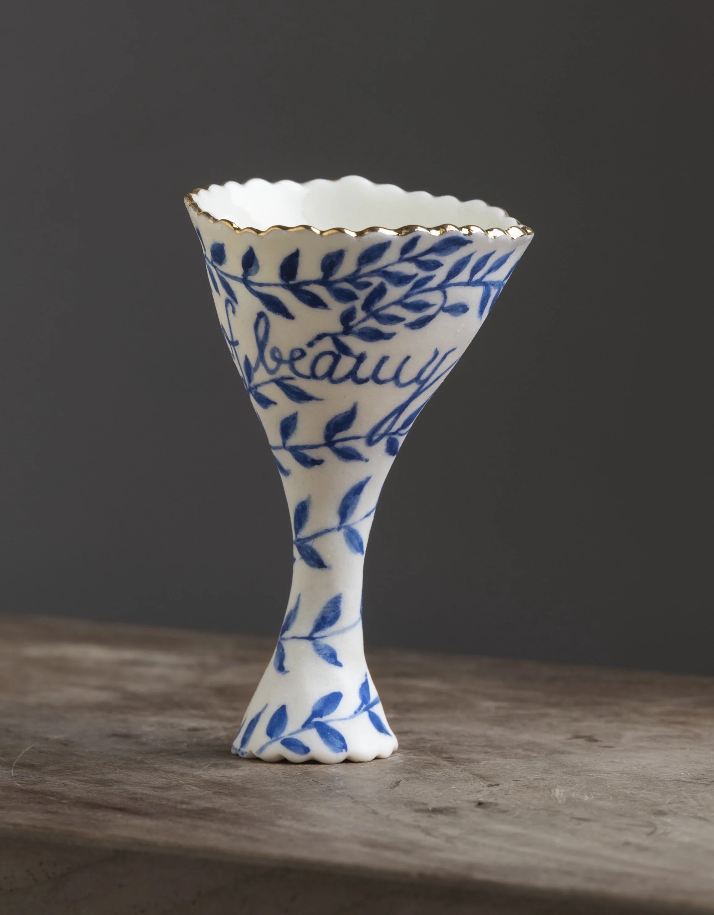 SassyPark_PursuitOfBeauty_EggCup_WithLeafMotif_PorcelainAndGoldLustre_9x6x6cm_£150.jpeg
