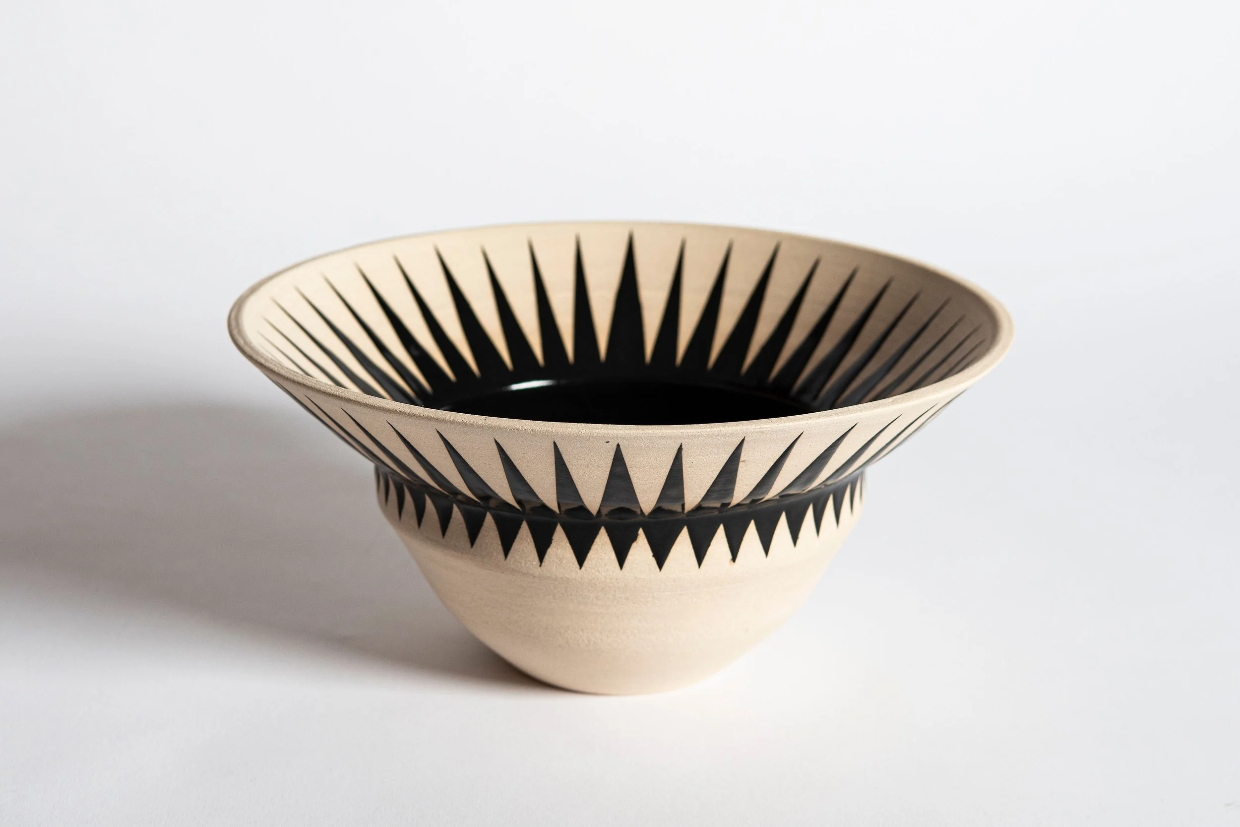 SophieDurandet_GeometricAngularBowl_2025_Stoneware_13x30x30cm_£320 .jpeg