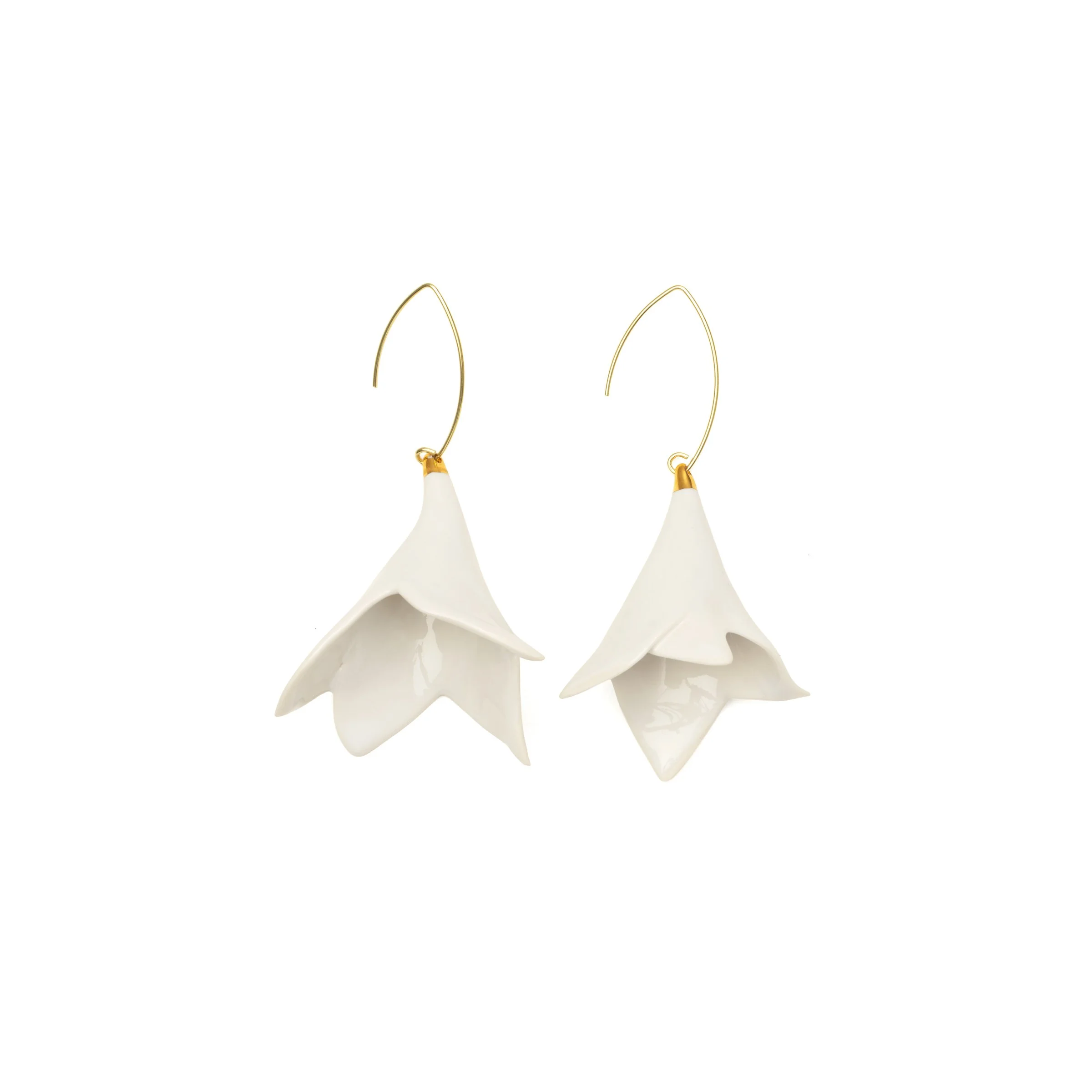 Roberta Piovani_12 Magnolia Earrings_1_2026.jpg