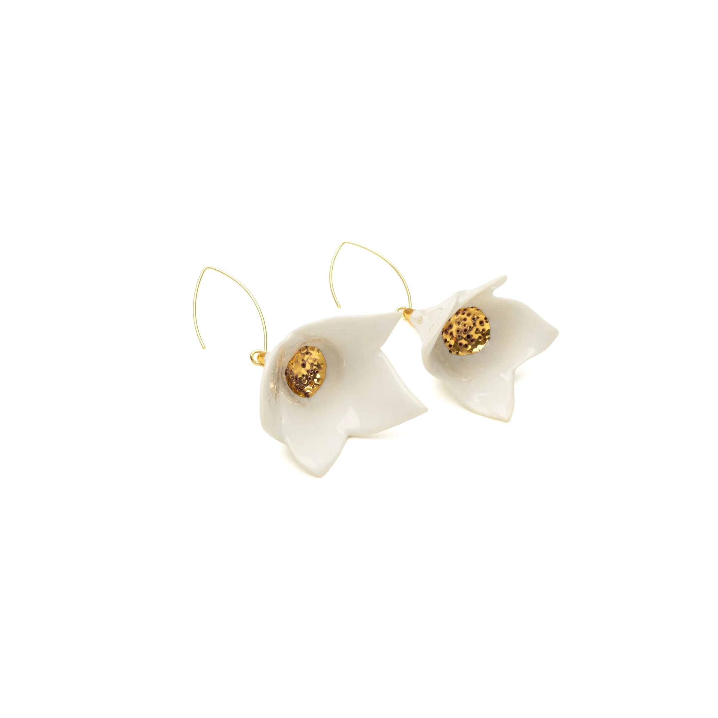 Roberta Piovani_12 Magnolia Earrings_2_2026.jpg