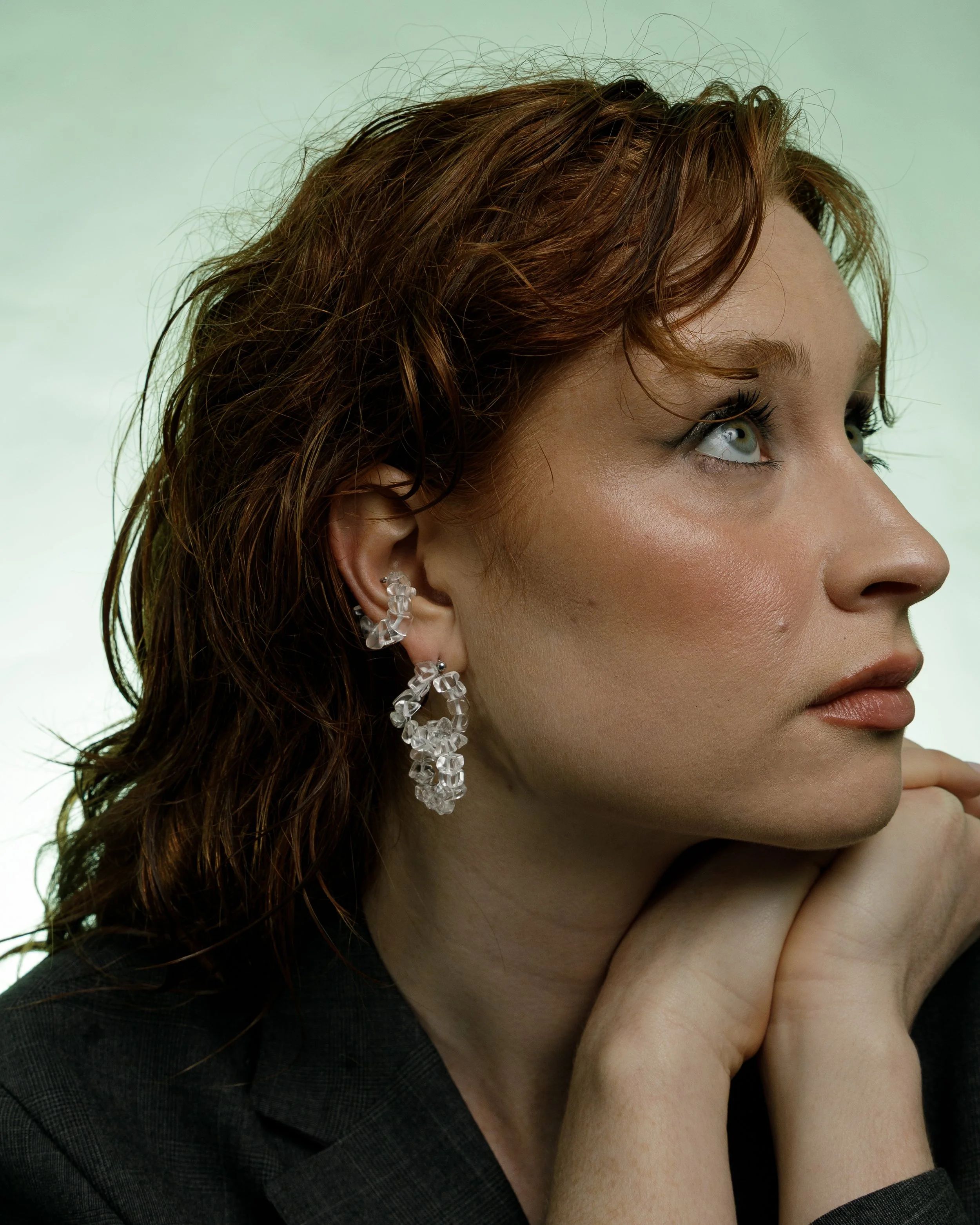 Kaaret_IluminaEarrings_2026_QuartzAndStainlessSteel_4x2x2cm_£88.jpg